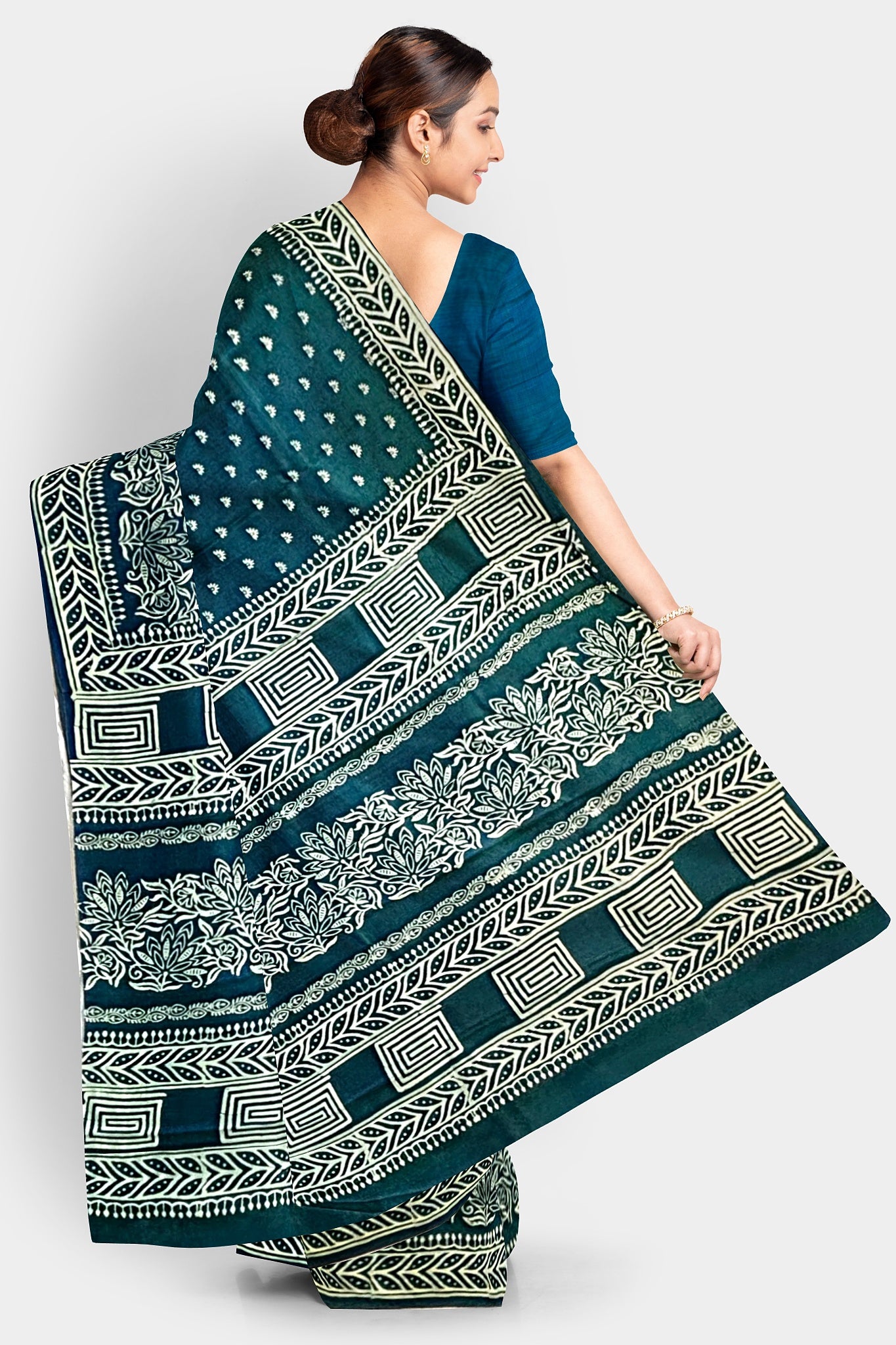 Pure Silk (Bishnupuri Silk) Saree with Silk Mark Tag – Authentic Handwoven Elegance
