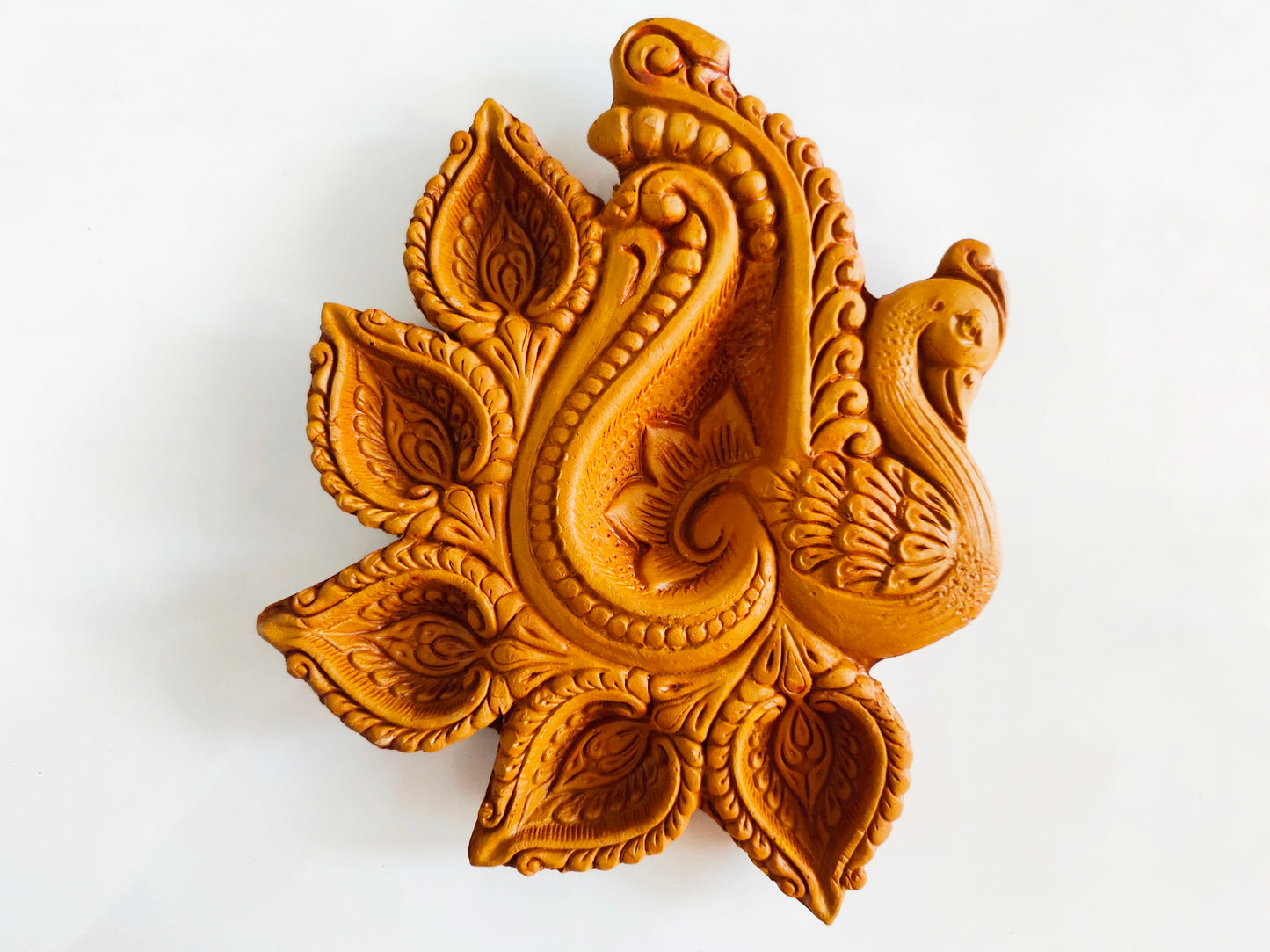 Terracotta Diya Tray: Illuminate Festivities with 5 Radiant Diyas ๐ชโจ
