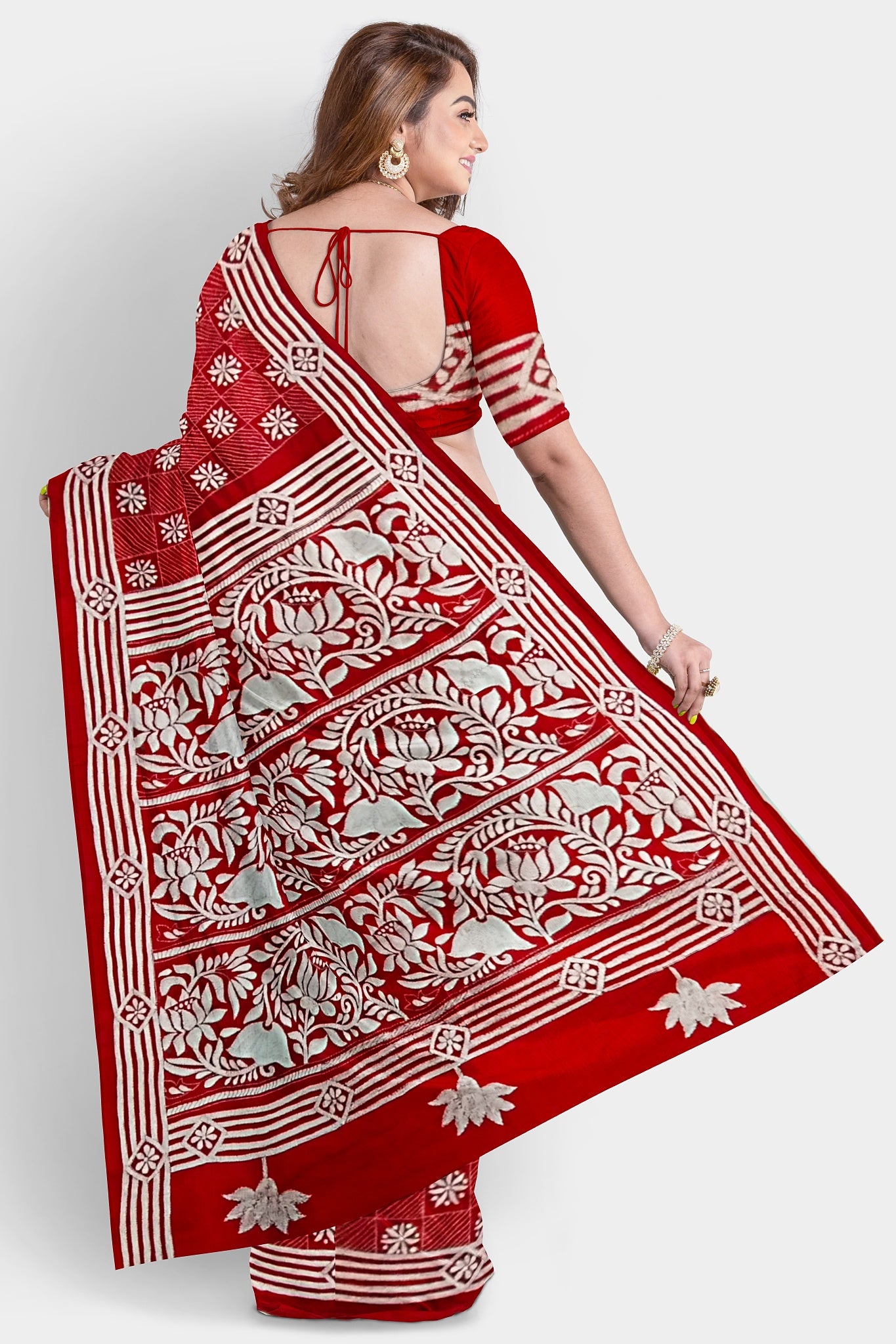 Kantha Stitch: Stylish Blended Silk Saree showcasing Traditional Artistry in Modern Indian Fashion with BP