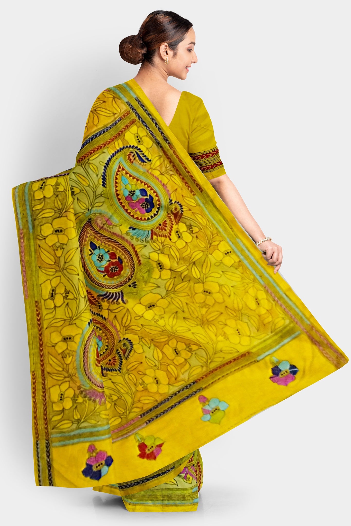 Kantha Stitch: Stylish Blended Silk Saree showcasing Traditional Artistry in Modern Indian Fashion With BP