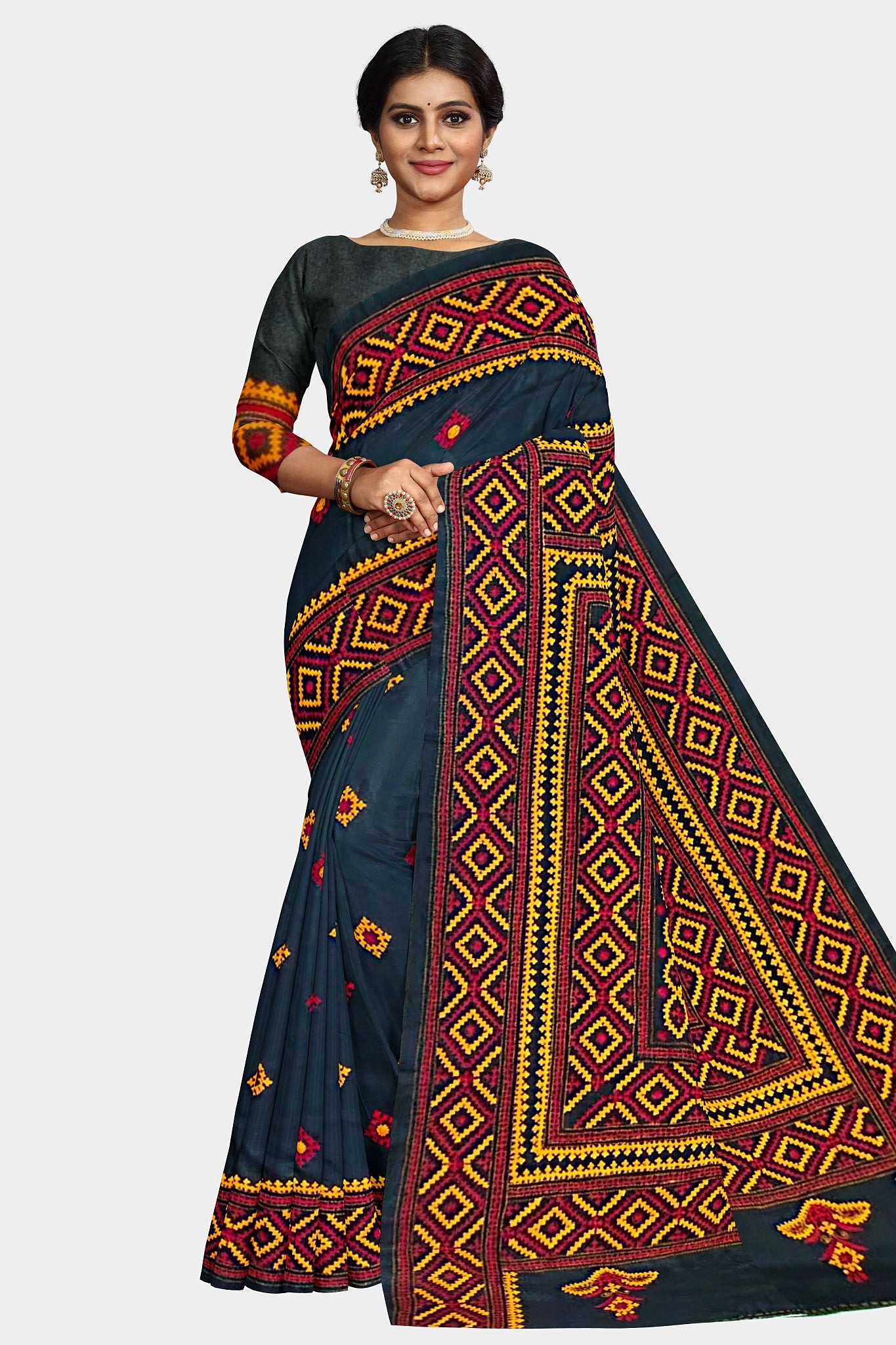 Kantha Stitch: Stylish Blended Silk Saree showcasing Traditional Artistry in Modern Indian Fashion