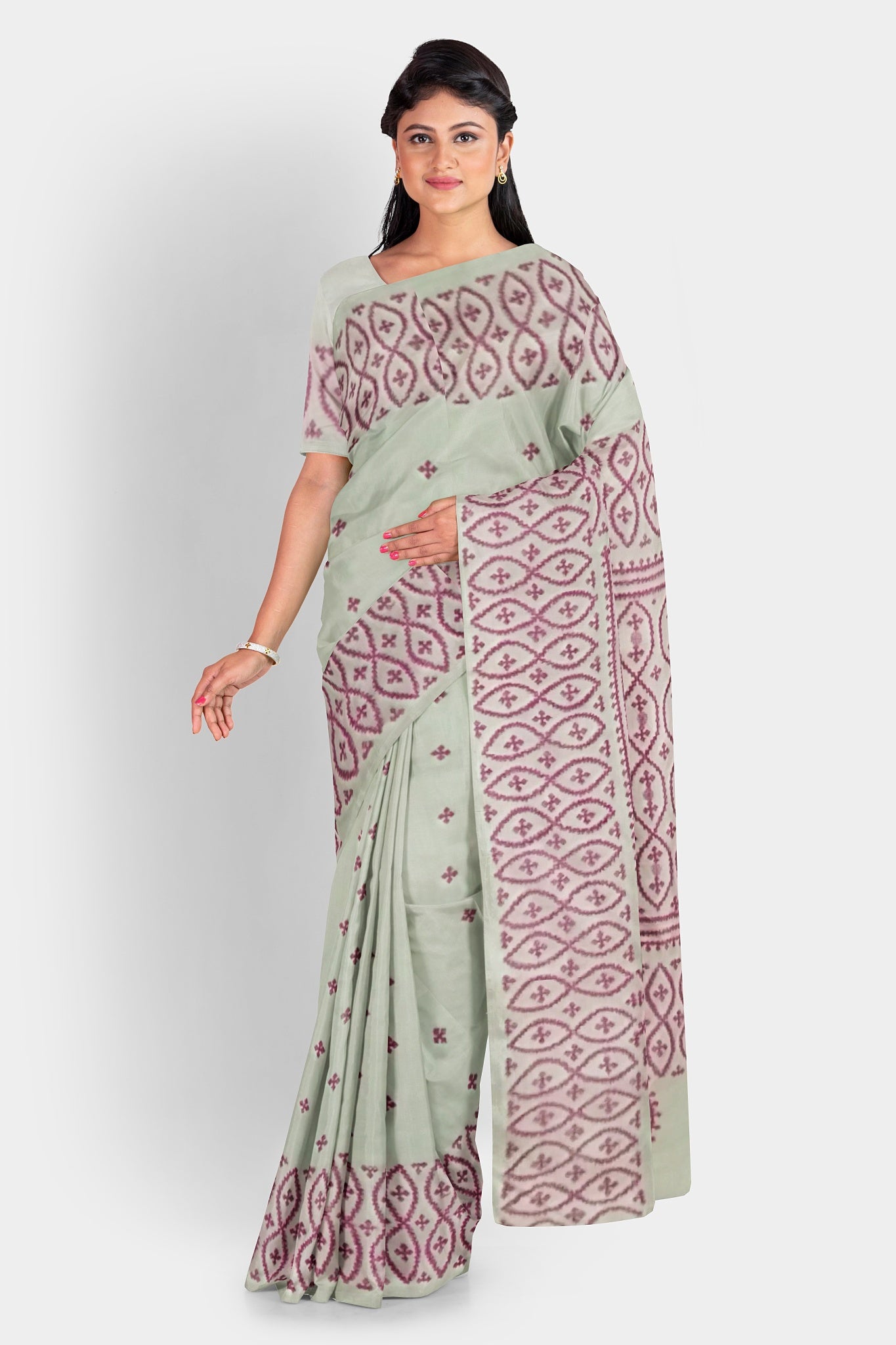 Gujrati Stitch: Stylish Blended Silk Saree showcasing Traditional Artistry in Modern Indian Fashion With BP