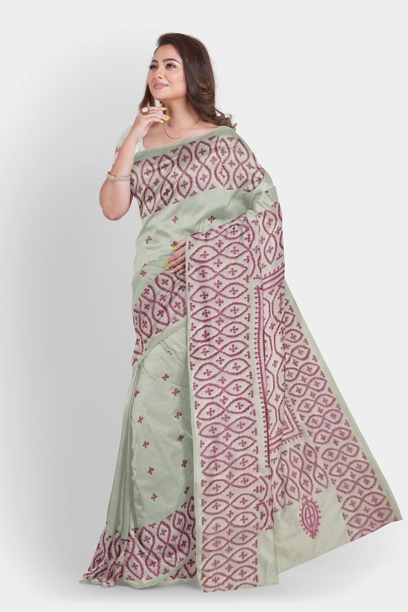 Gujrati Stitch: Stylish Blended Silk Saree showcasing Traditional Artistry in Modern Indian Fashion With BP