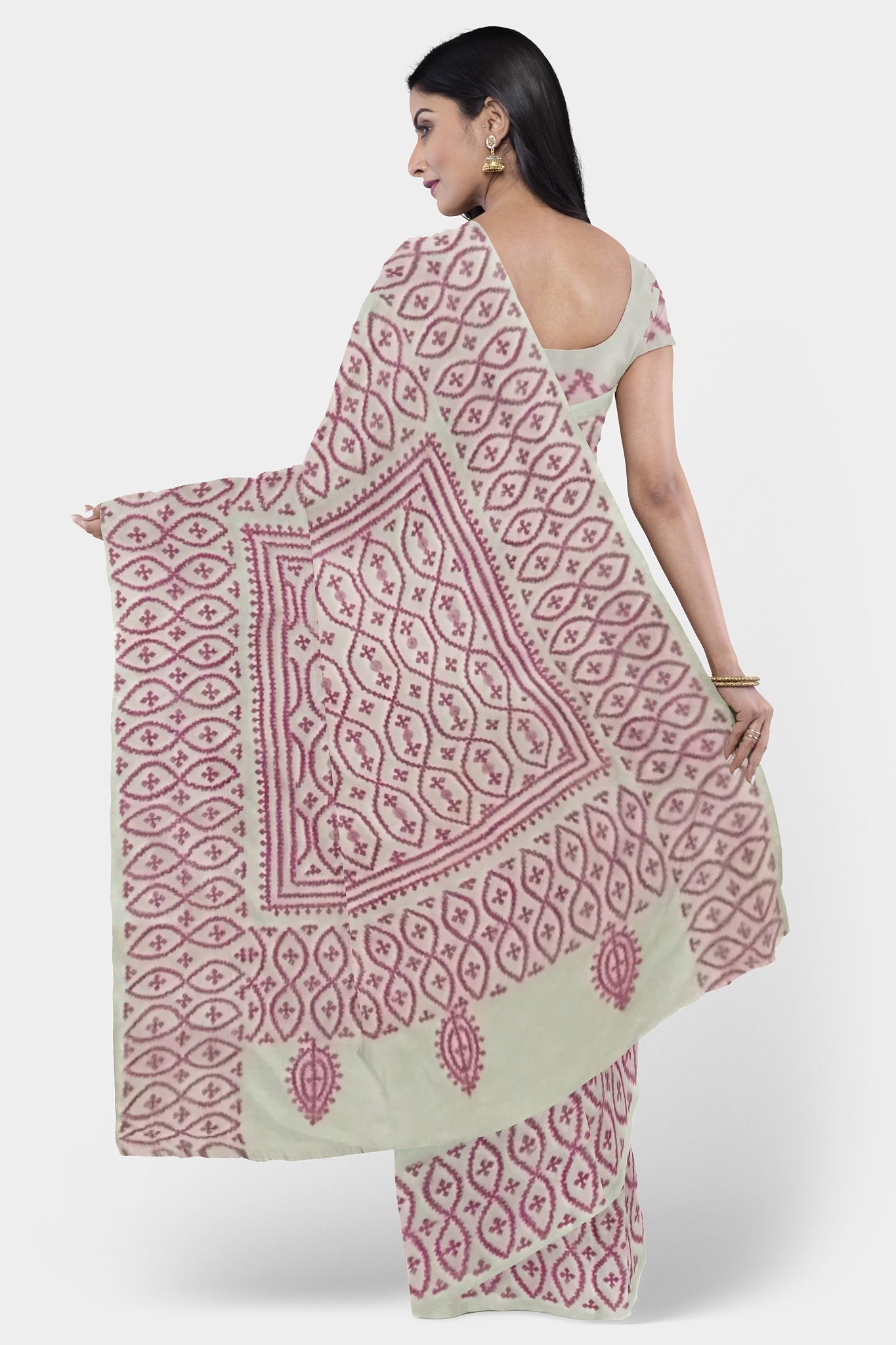 Gujrati Stitch: Stylish Blended Silk Saree showcasing Traditional Artistry in Modern Indian Fashion With BP