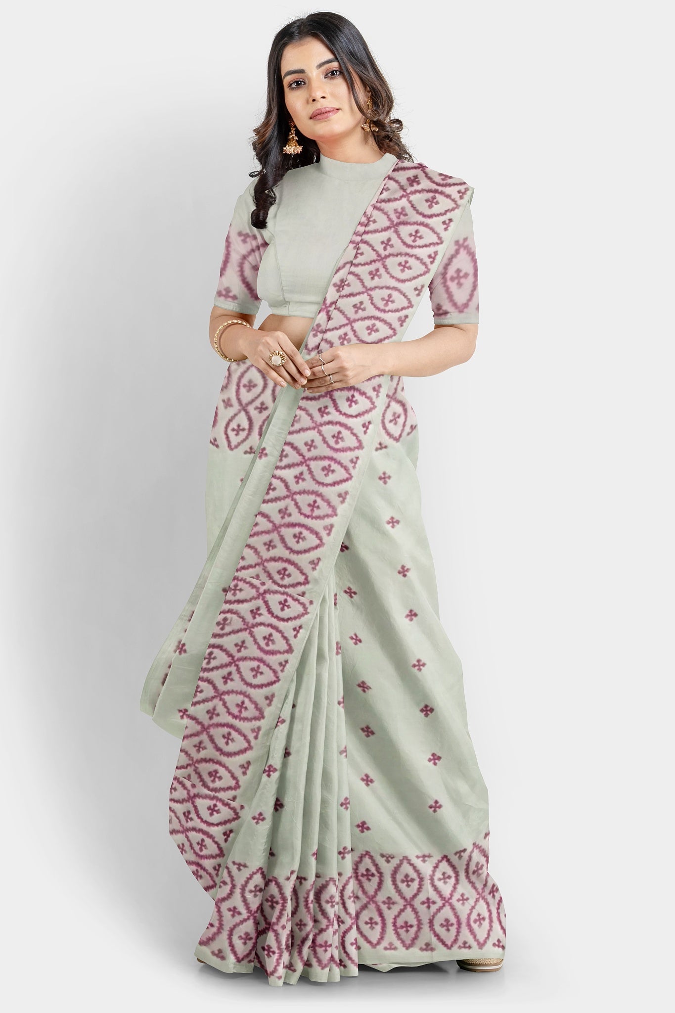 Gujrati Stitch: Stylish Blended Silk Saree showcasing Traditional Artistry in Modern Indian Fashion With BP