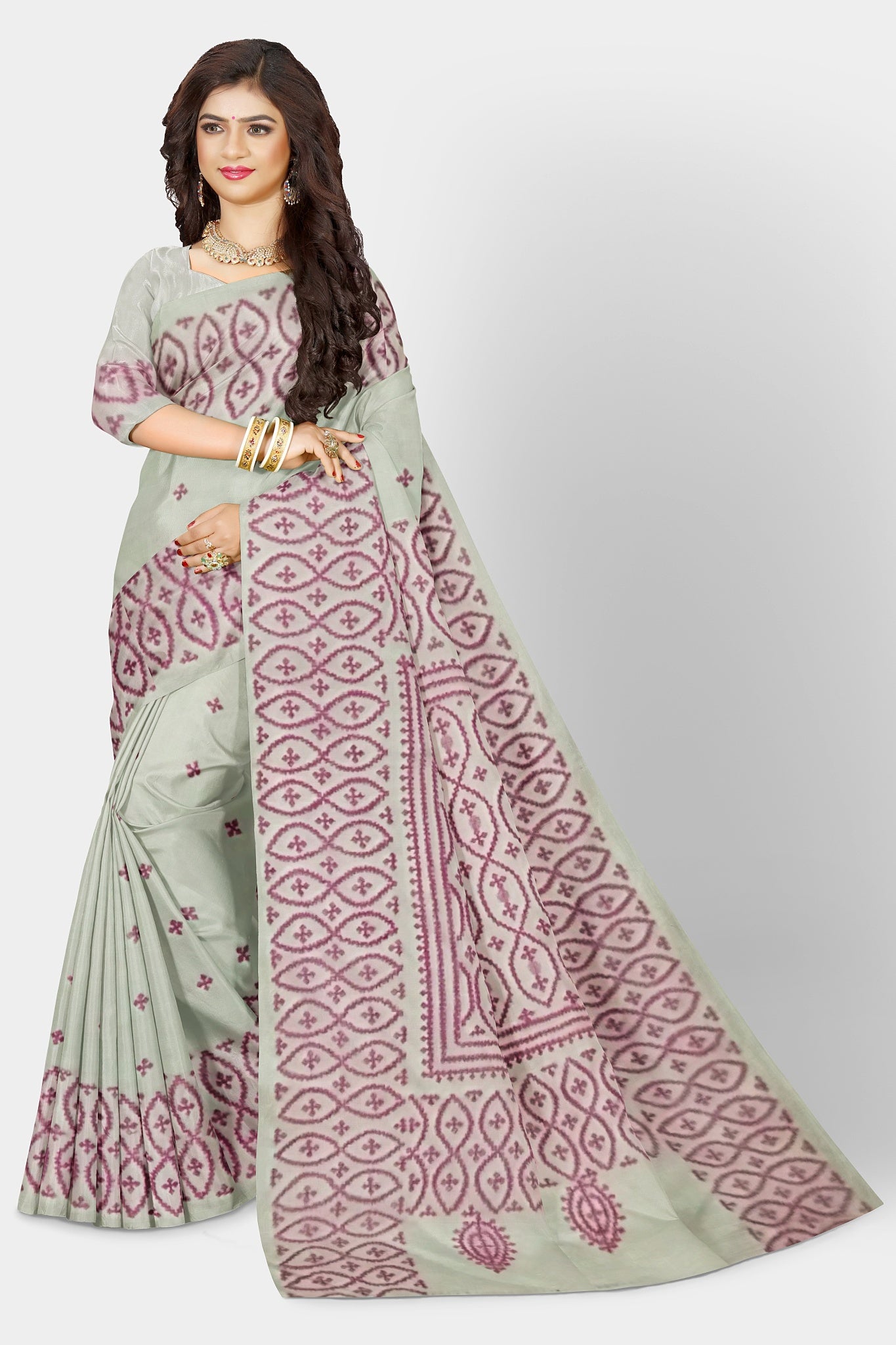 Gujrati Stitch: Stylish Blended Silk Saree showcasing Traditional Artistry in Modern Indian Fashion With BP