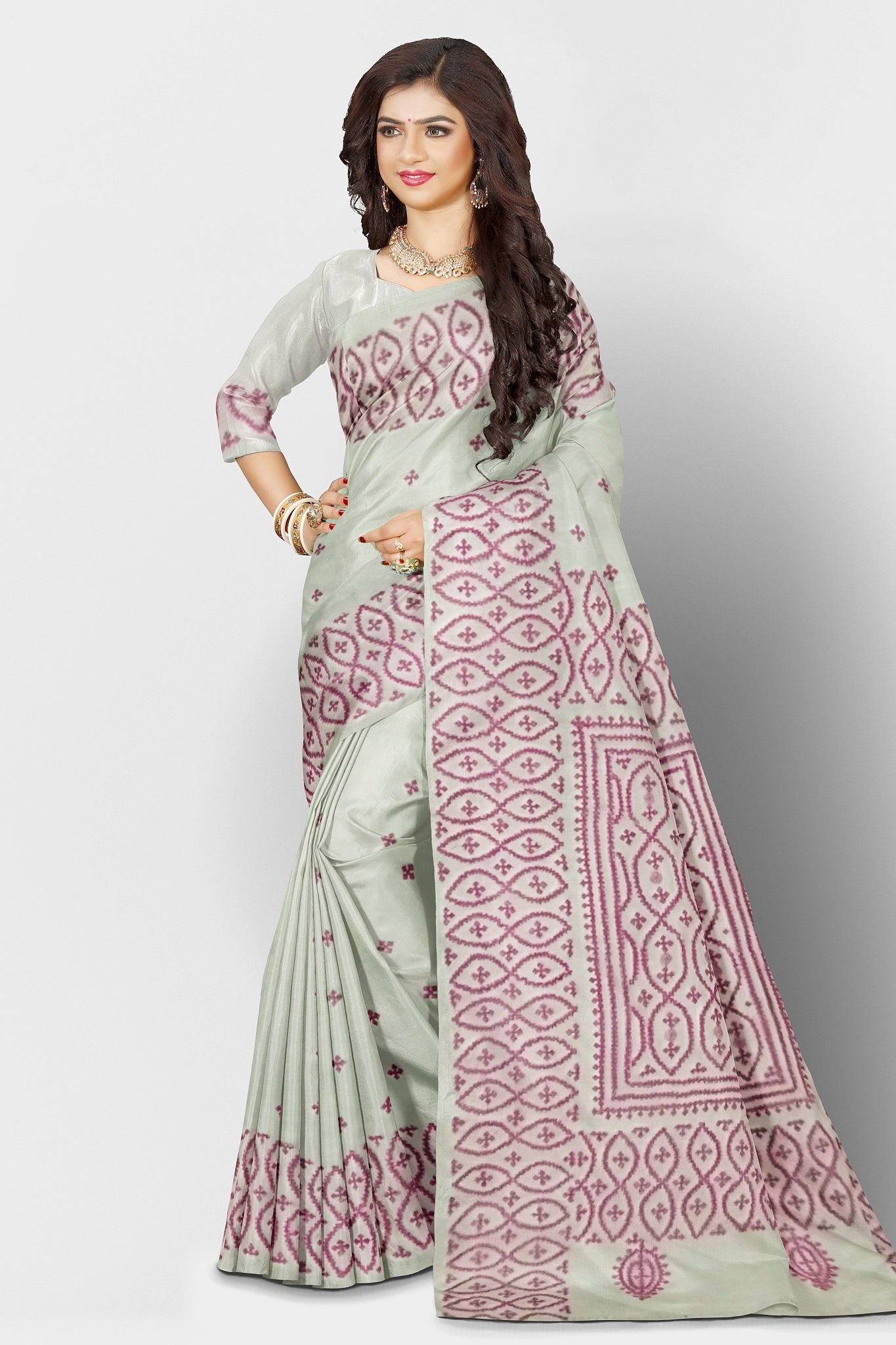 Gujrati Stitch: Stylish Blended Silk Saree showcasing Traditional Artistry in Modern Indian Fashion With BP