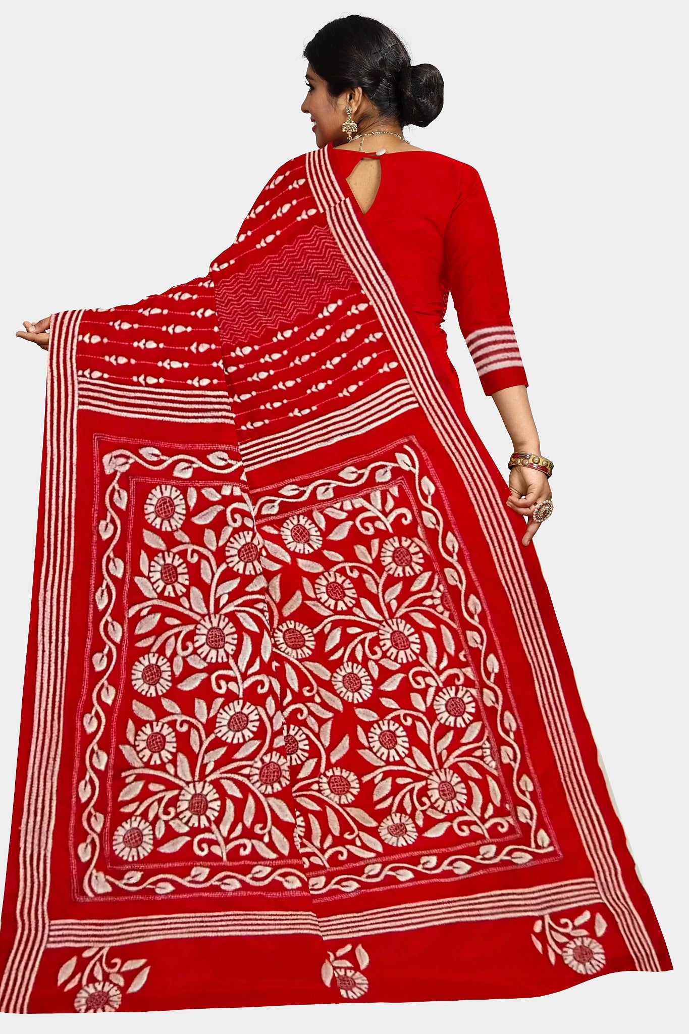 Kantha Stitch: Stylish Blended Silk Saree showcasing Traditional Artistry in Modern Indian Fashion with BP