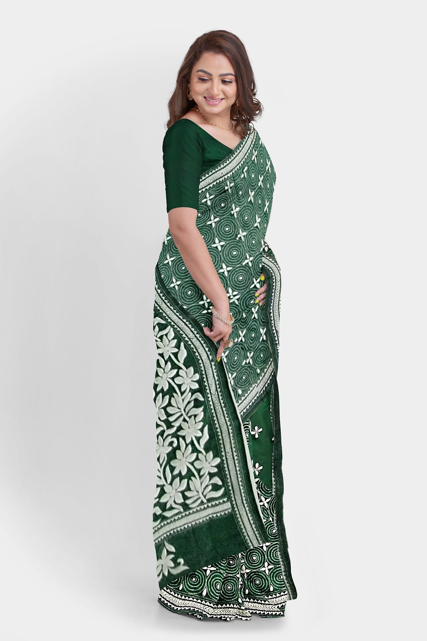 Kantha Stitch: Stylish Blended Silk Saree showcasing Traditional Artistry in Modern Indian Fashion with BP