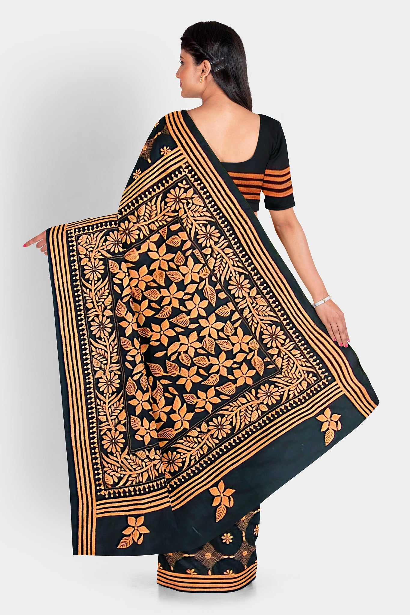 Kantha Stitch: Stylish Blended Silk Saree showcasing Traditional Artistry in Modern Indian Fashion with BP