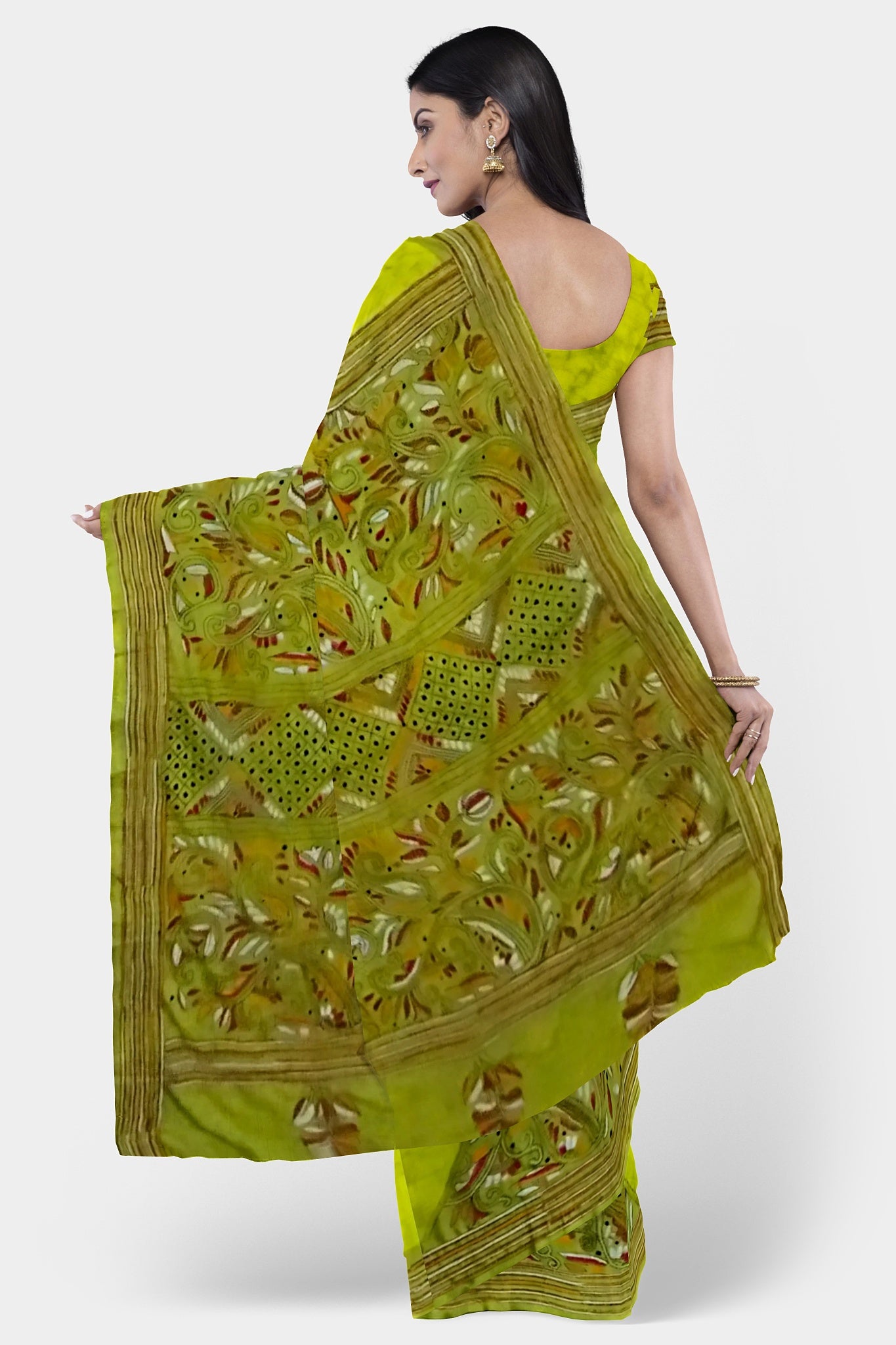 Kantha Stitch: Stylish Blended Silk Batik Saree showcasing Traditional Artistry in Modern Indian Fashion with BP