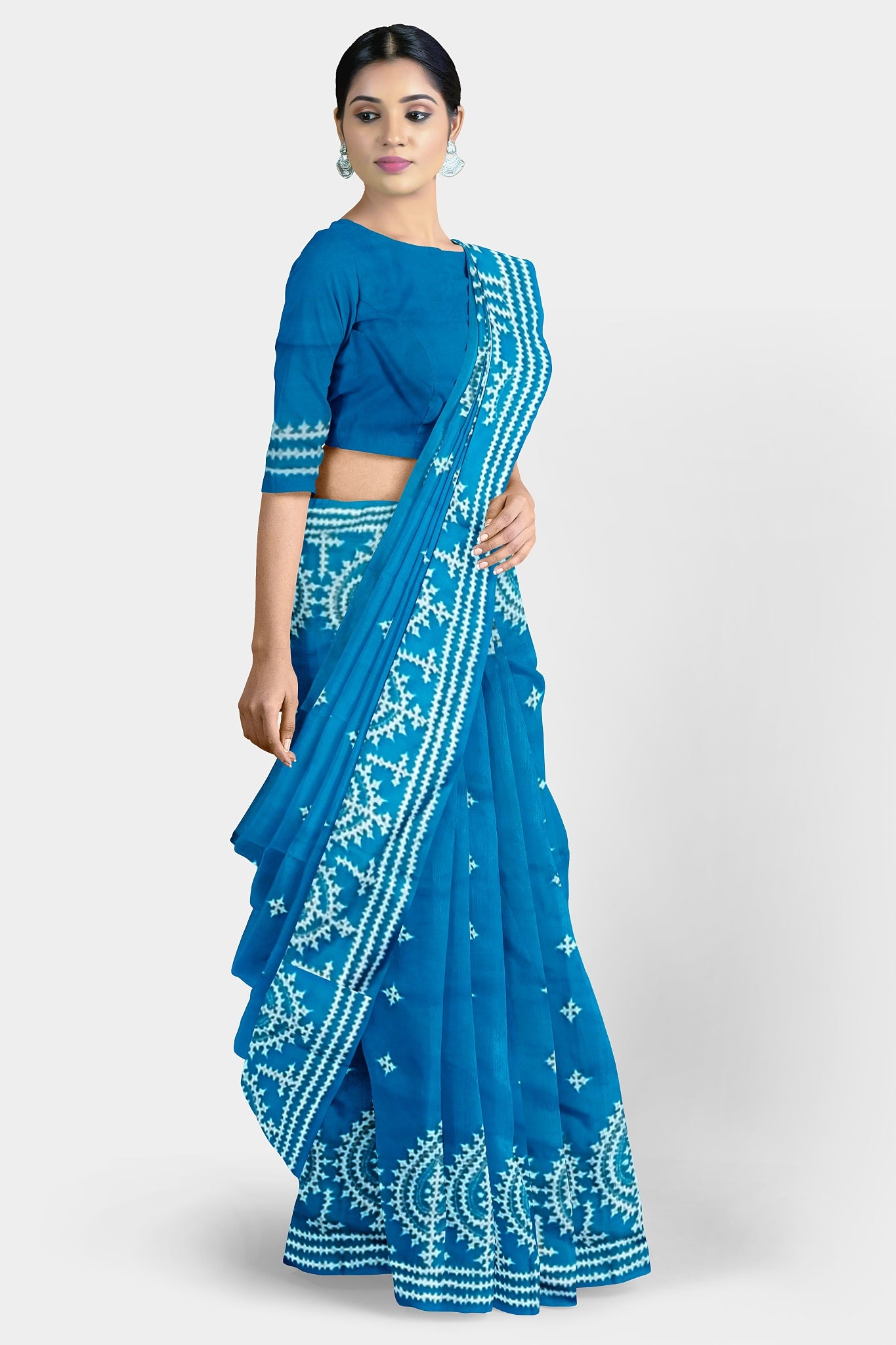 Gujrati Stitch: Stylish Blended Silk Saree showcasing Traditional Artistry in Modern Indian Fashion with BP