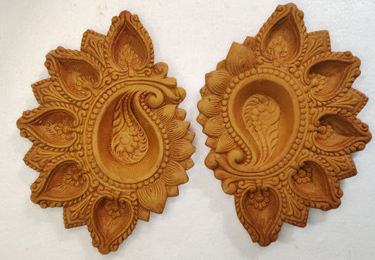 Traditional Handmade Terracotta Diya for Festive Decorations - Mukherjee Handicrafts ( Pack of 2 )