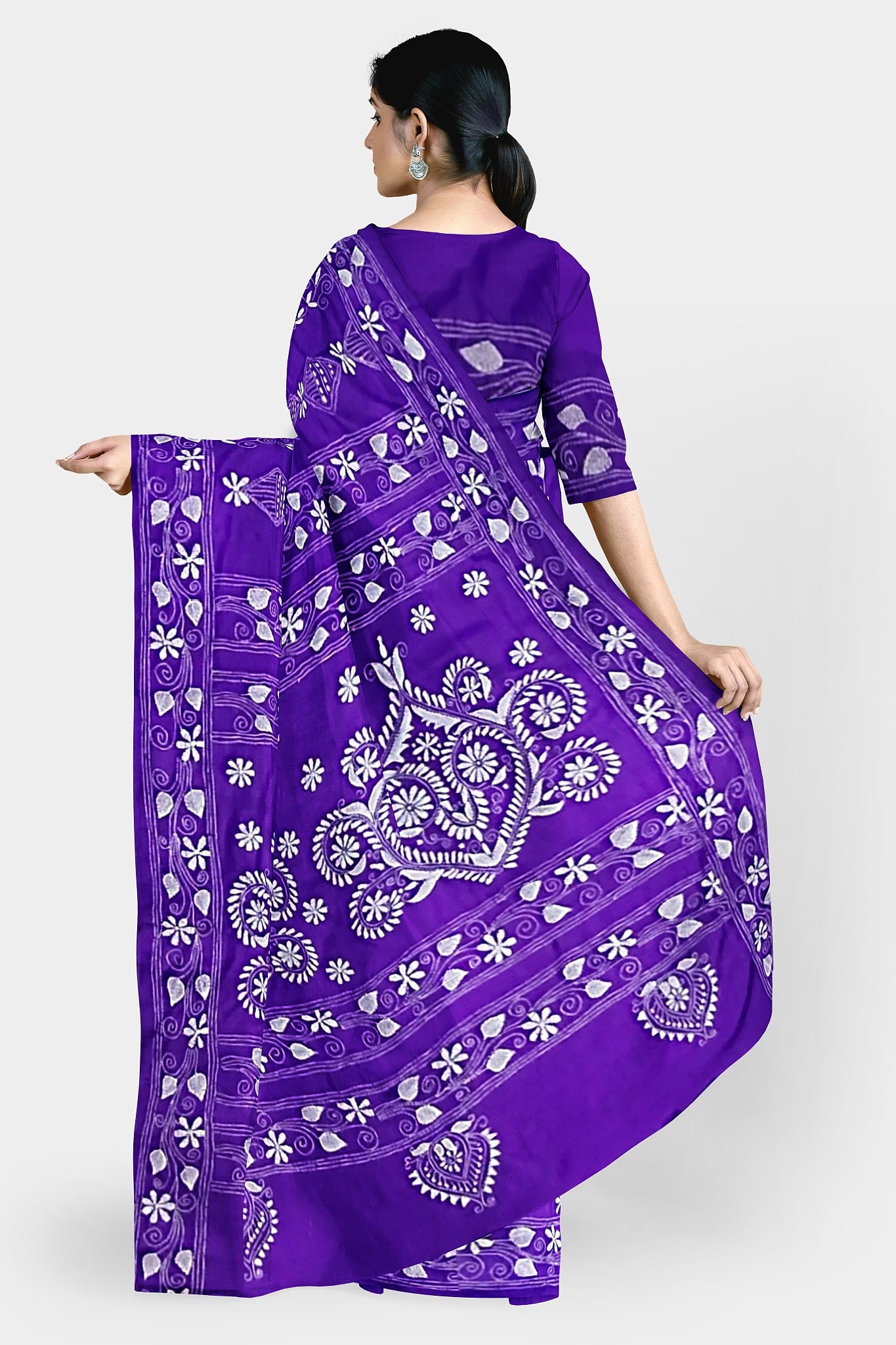 Kantha Stitch: Stylish Blended Silk Saree showcasing Traditional Artistry in Modern Indian Fashion With BP