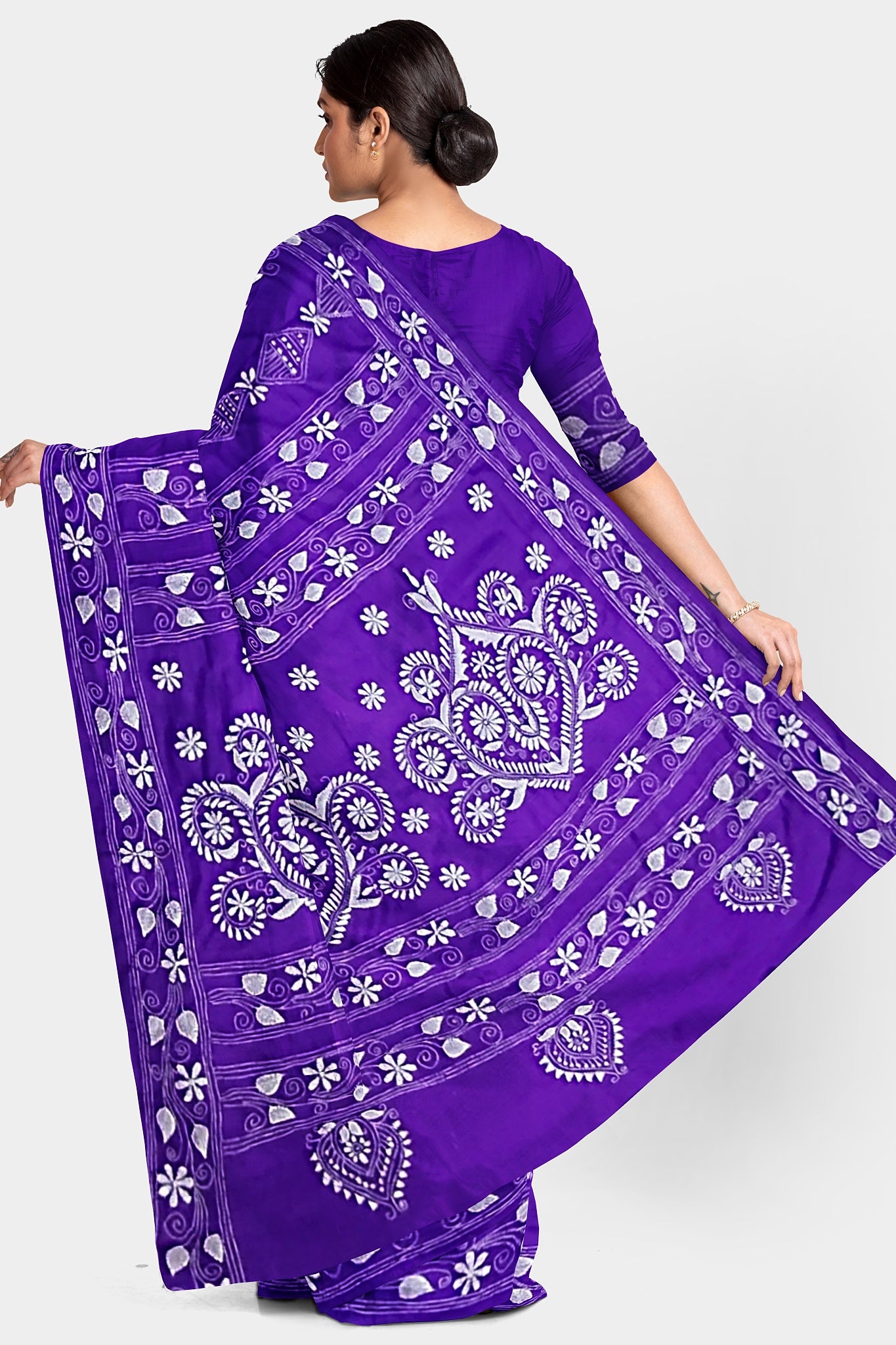 Kantha Stitch: Stylish Blended Silk Saree showcasing Traditional Artistry in Modern Indian Fashion With BP