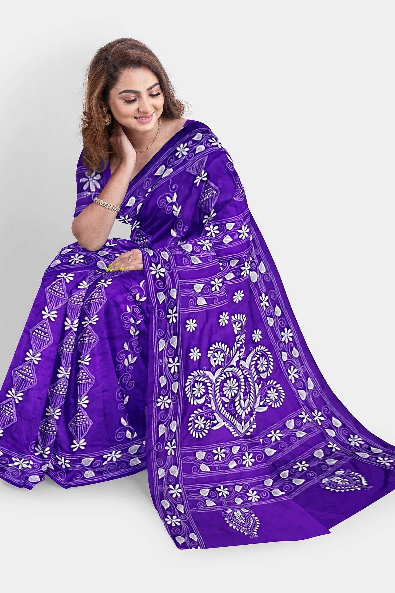 Kantha Stitch: Stylish Blended Silk Saree showcasing Traditional Artistry in Modern Indian Fashion With BP