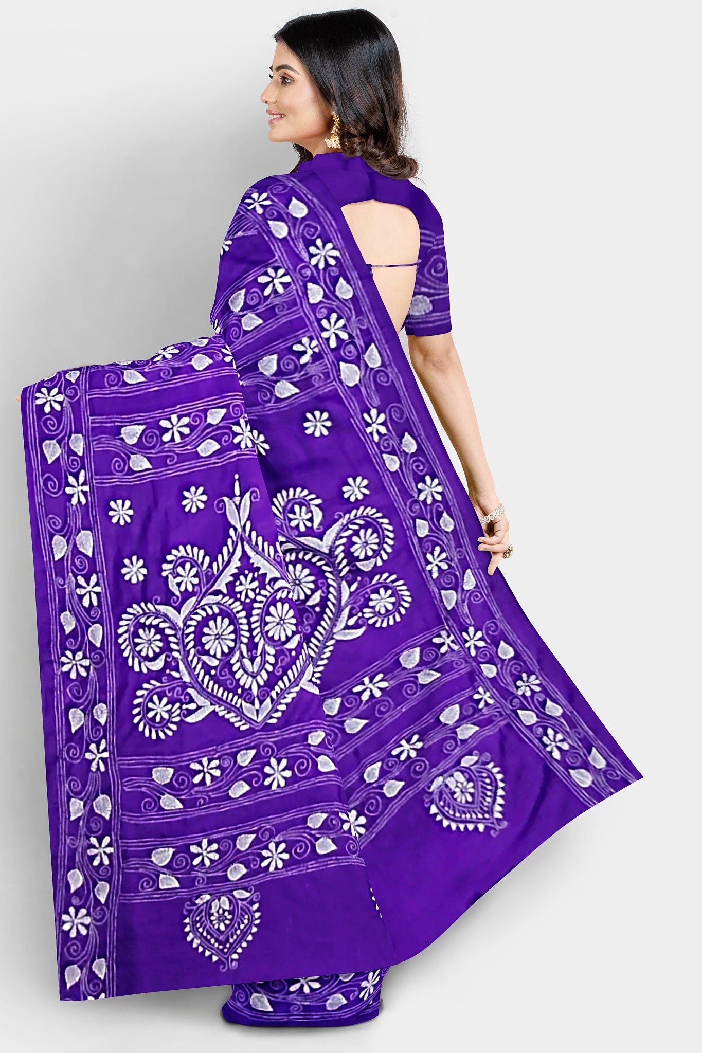 Kantha Stitch: Stylish Blended Silk Saree showcasing Traditional Artistry in Modern Indian Fashion With BP