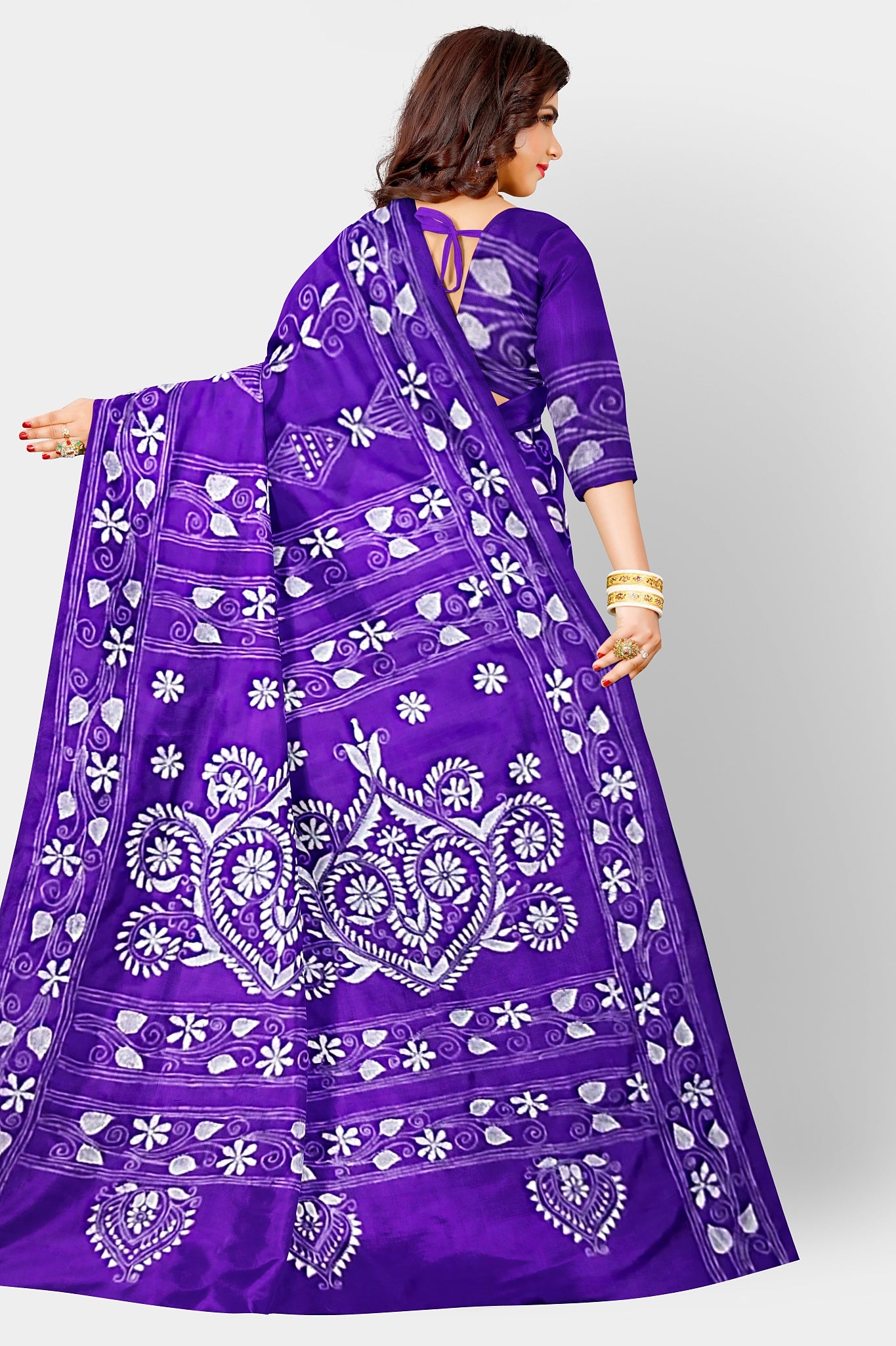 Kantha Stitch: Stylish Blended Silk Saree showcasing Traditional Artistry in Modern Indian Fashion With BP