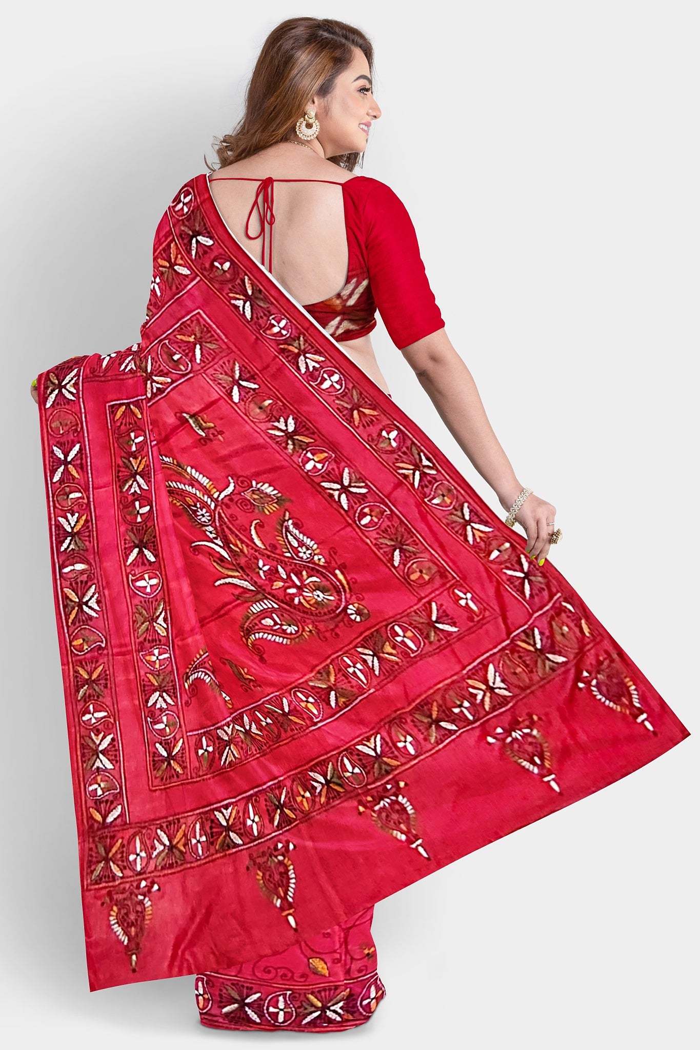 Kantha Stitch: Stylish Blended Silk Saree showcasing Traditional Artistry in Modern Indian Fashion With BP