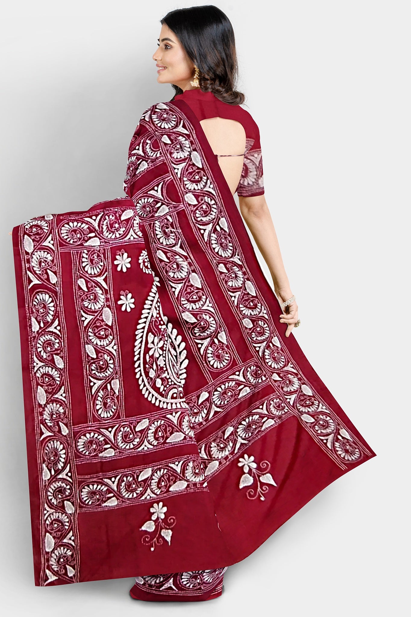 Kantha Stitch: Stylish Blended Silk Saree showcasing Traditional Artistry in Modern Indian Fashion With BP