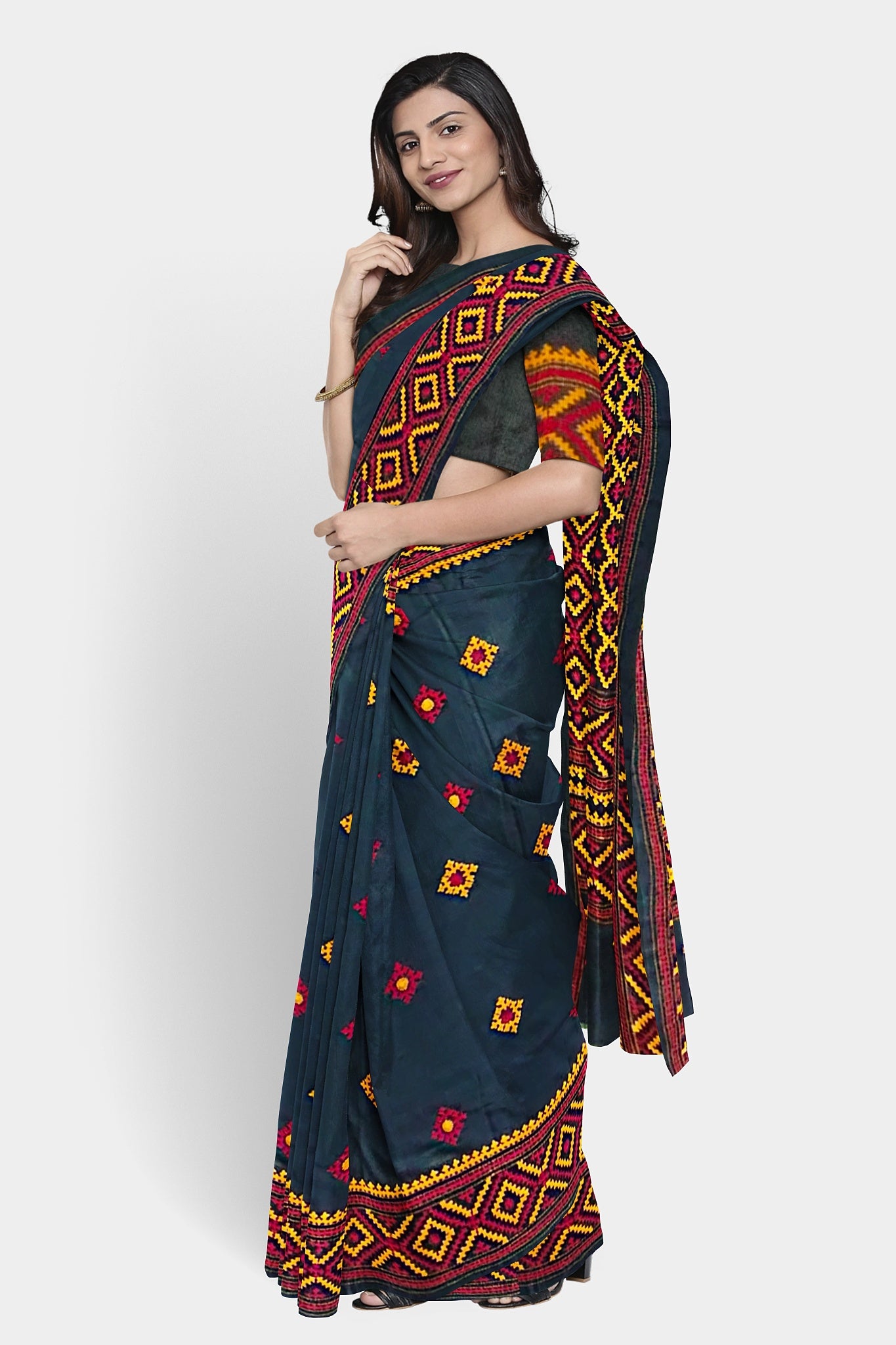 Kantha Stitch: Stylish Blended Silk Saree showcasing Traditional Artistry in Modern Indian Fashion