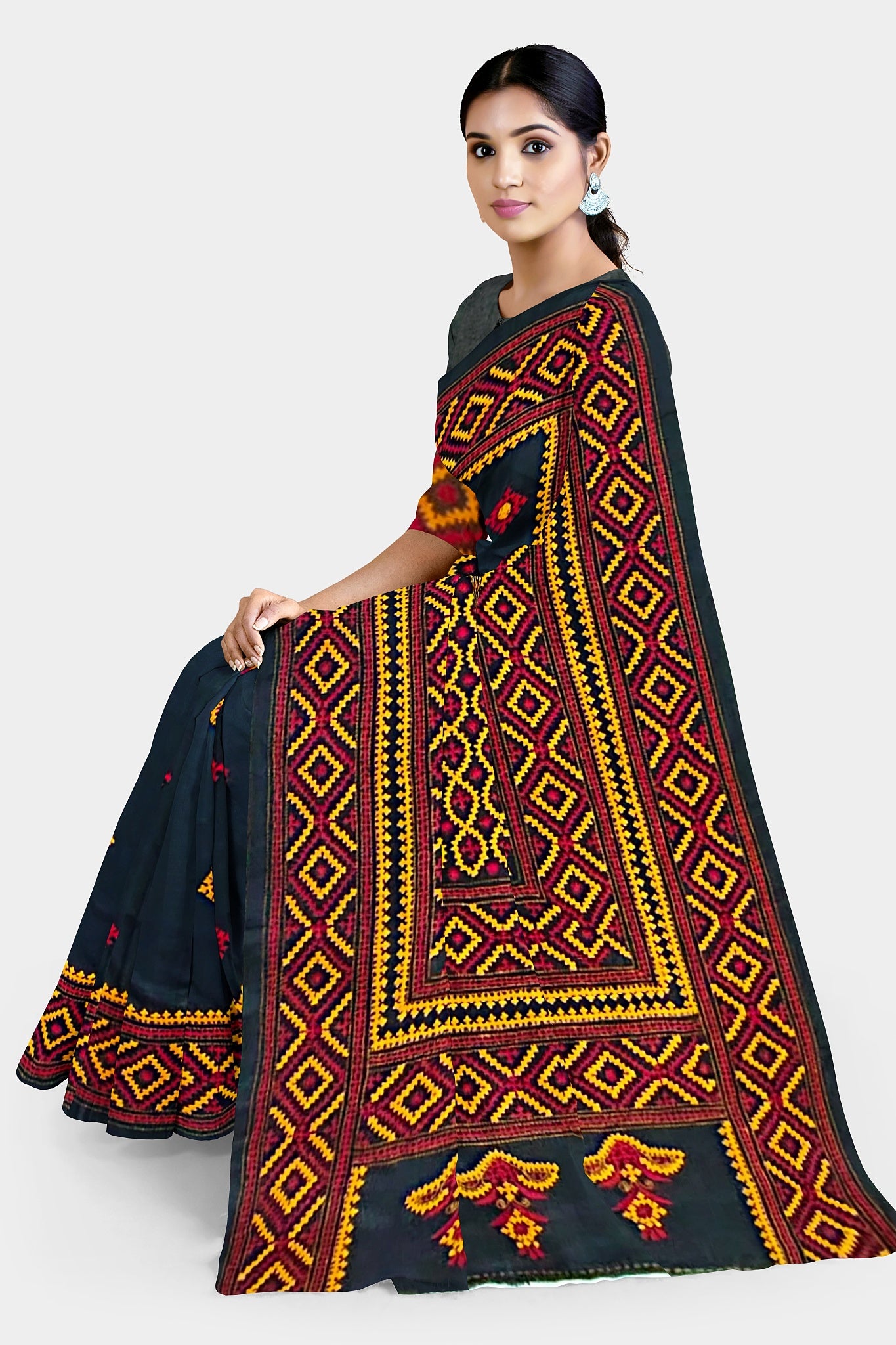 Kantha Stitch: Stylish Blended Silk Saree showcasing Traditional Artistry in Modern Indian Fashion