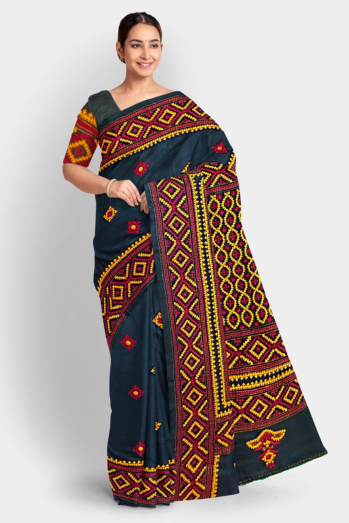 Kantha Stitch: Stylish Blended Silk Saree showcasing Traditional Artistry in Modern Indian Fashion