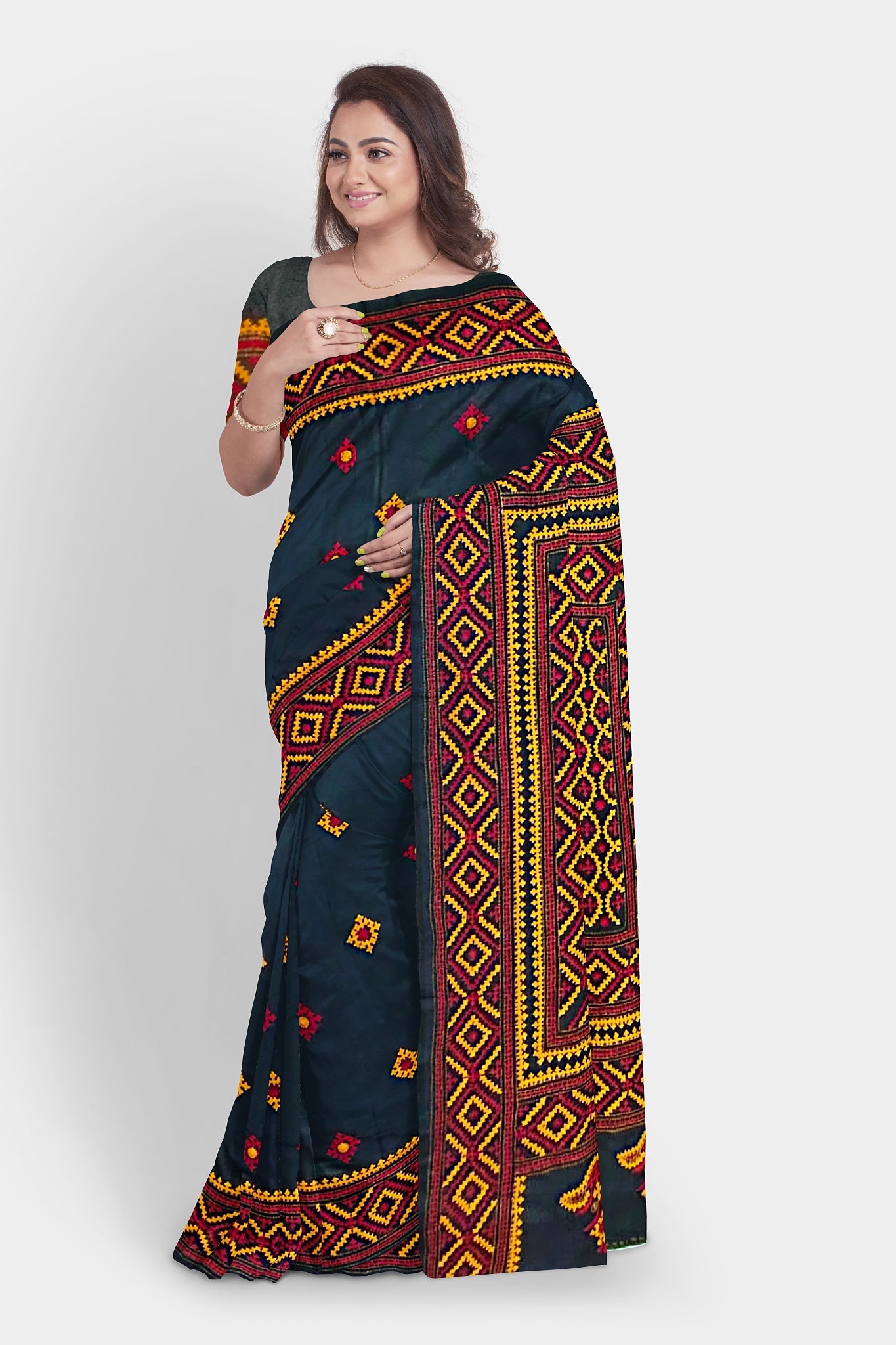 Kantha Stitch: Stylish Blended Silk Saree showcasing Traditional Artistry in Modern Indian Fashion