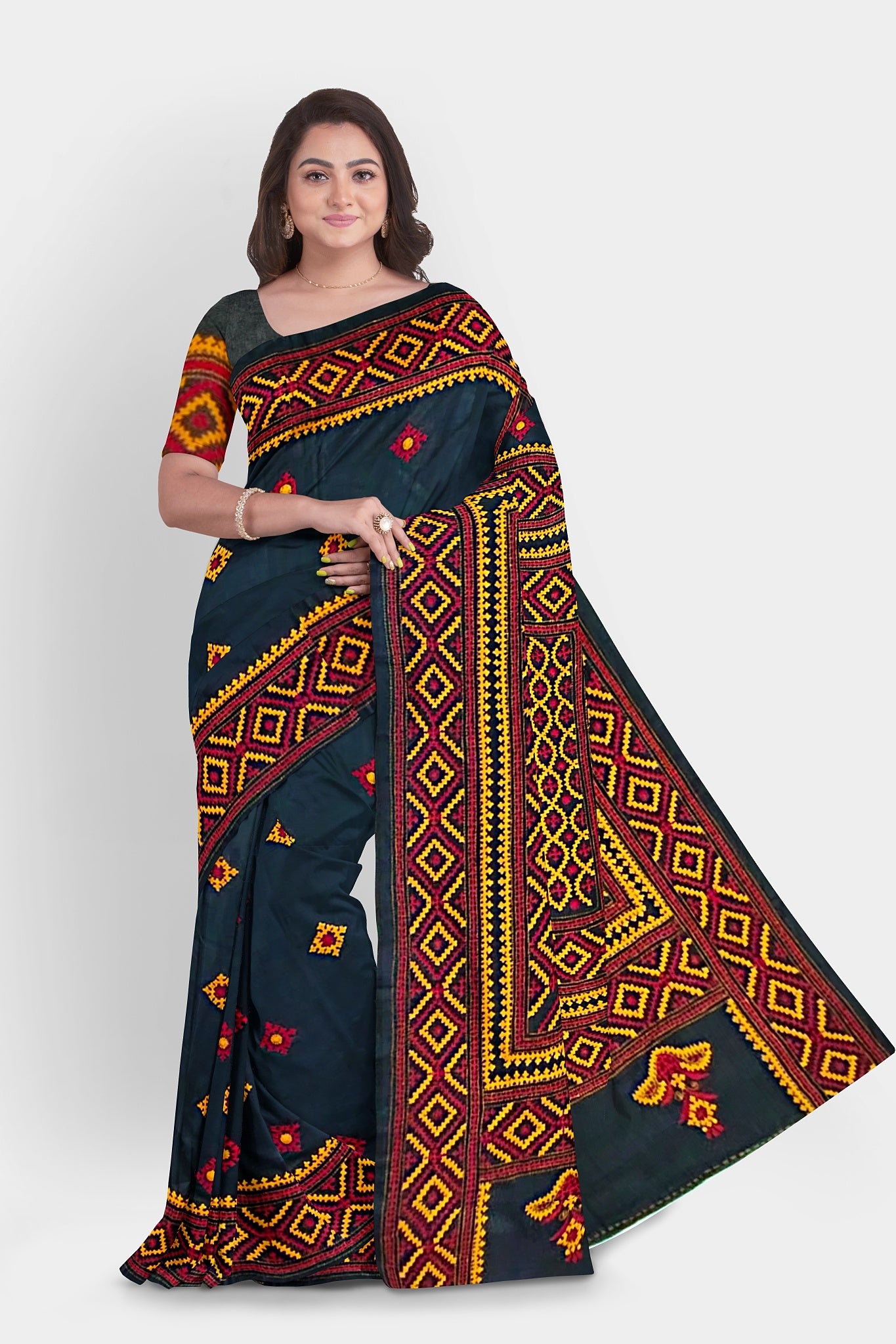 Kantha Stitch: Stylish Blended Silk Saree showcasing Traditional Artistry in Modern Indian Fashion