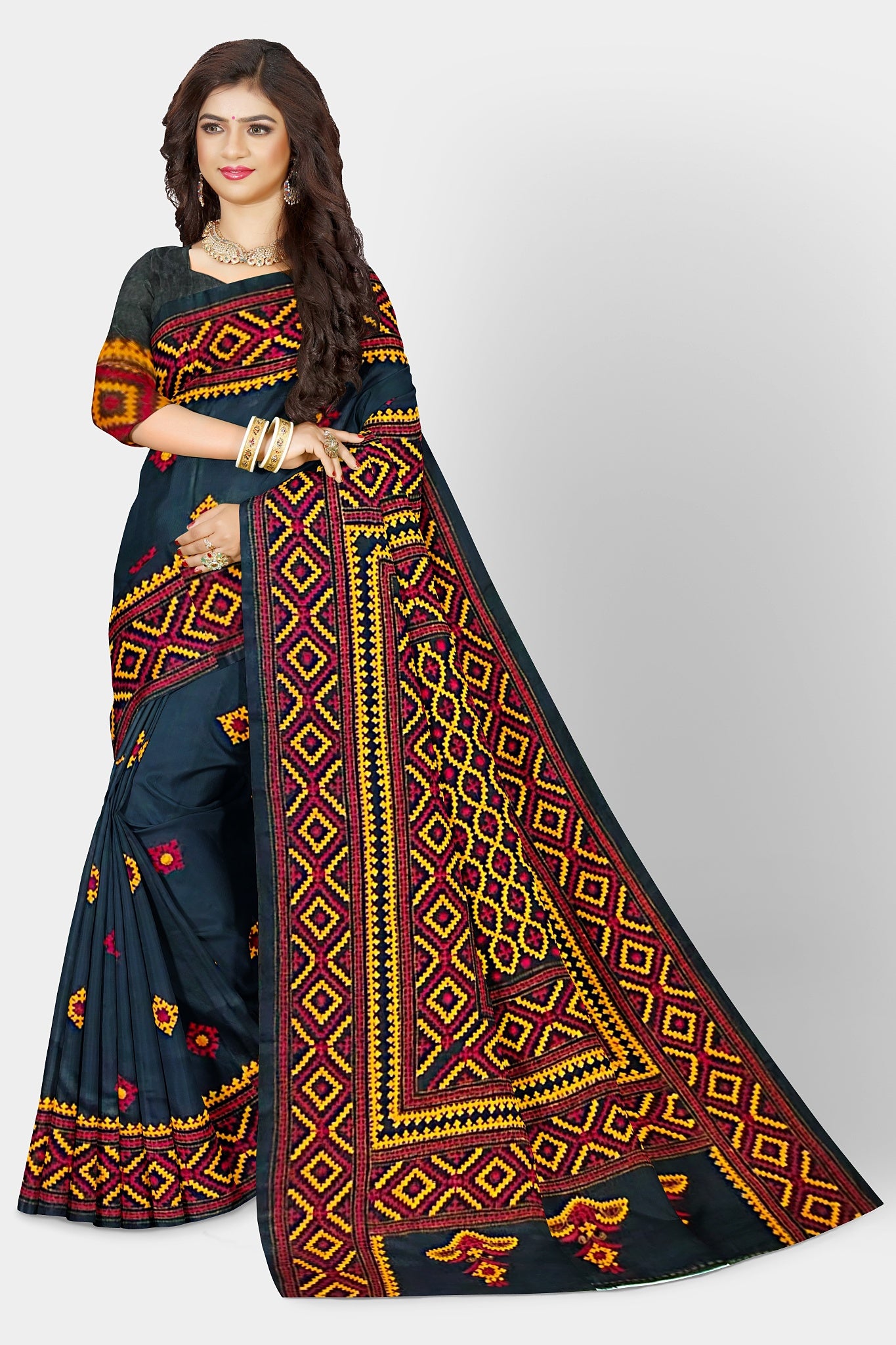 Kantha Stitch: Stylish Blended Silk Saree showcasing Traditional Artistry in Modern Indian Fashion