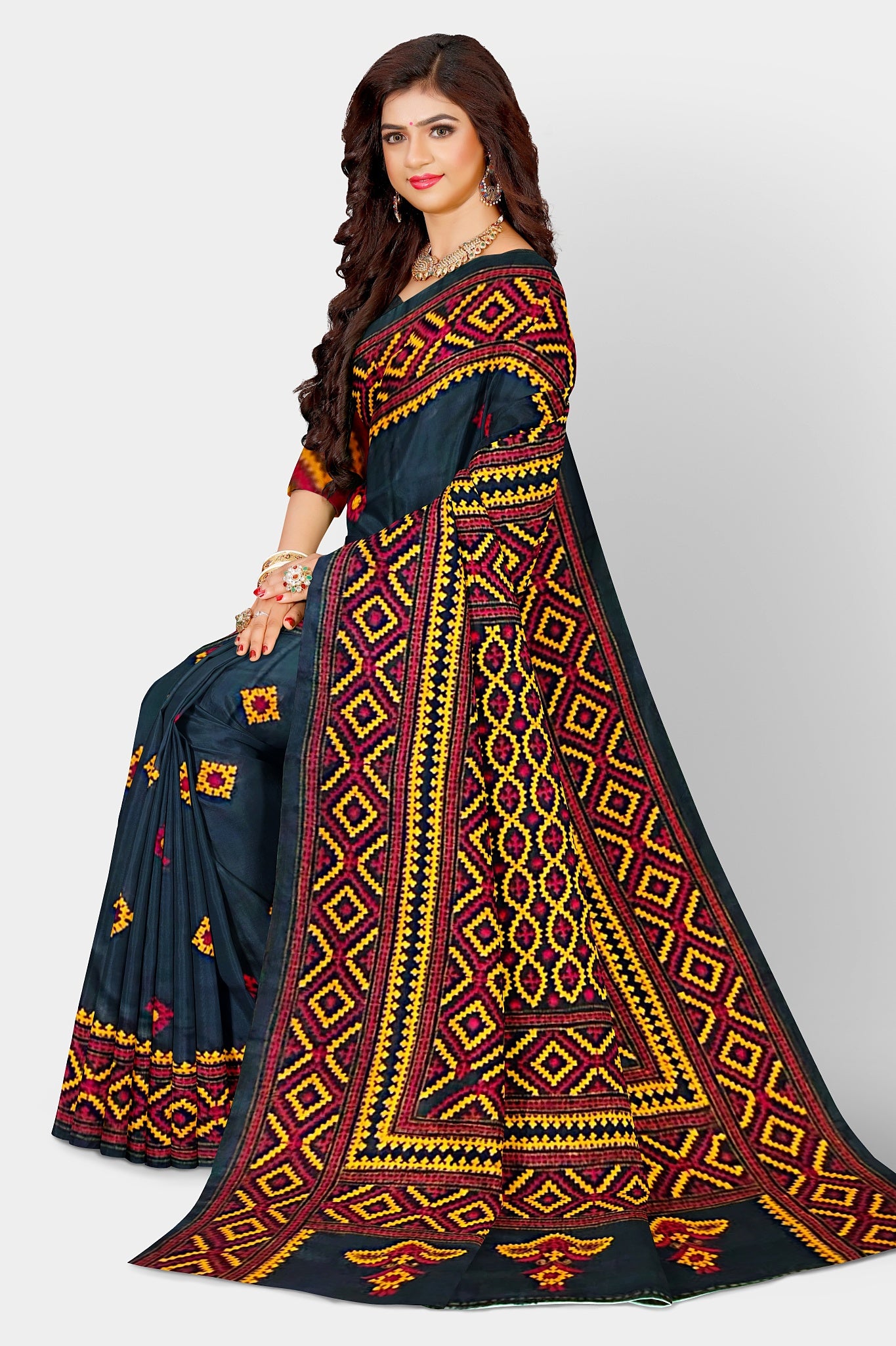 Kantha Stitch: Stylish Blended Silk Saree showcasing Traditional Artistry in Modern Indian Fashion