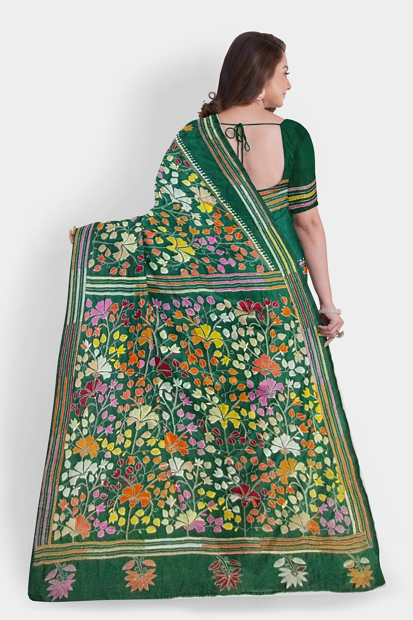 Kantha Stitch: Stylish Blended Silk Saree showcasing Traditional Artistry in Modern Indian Fashion