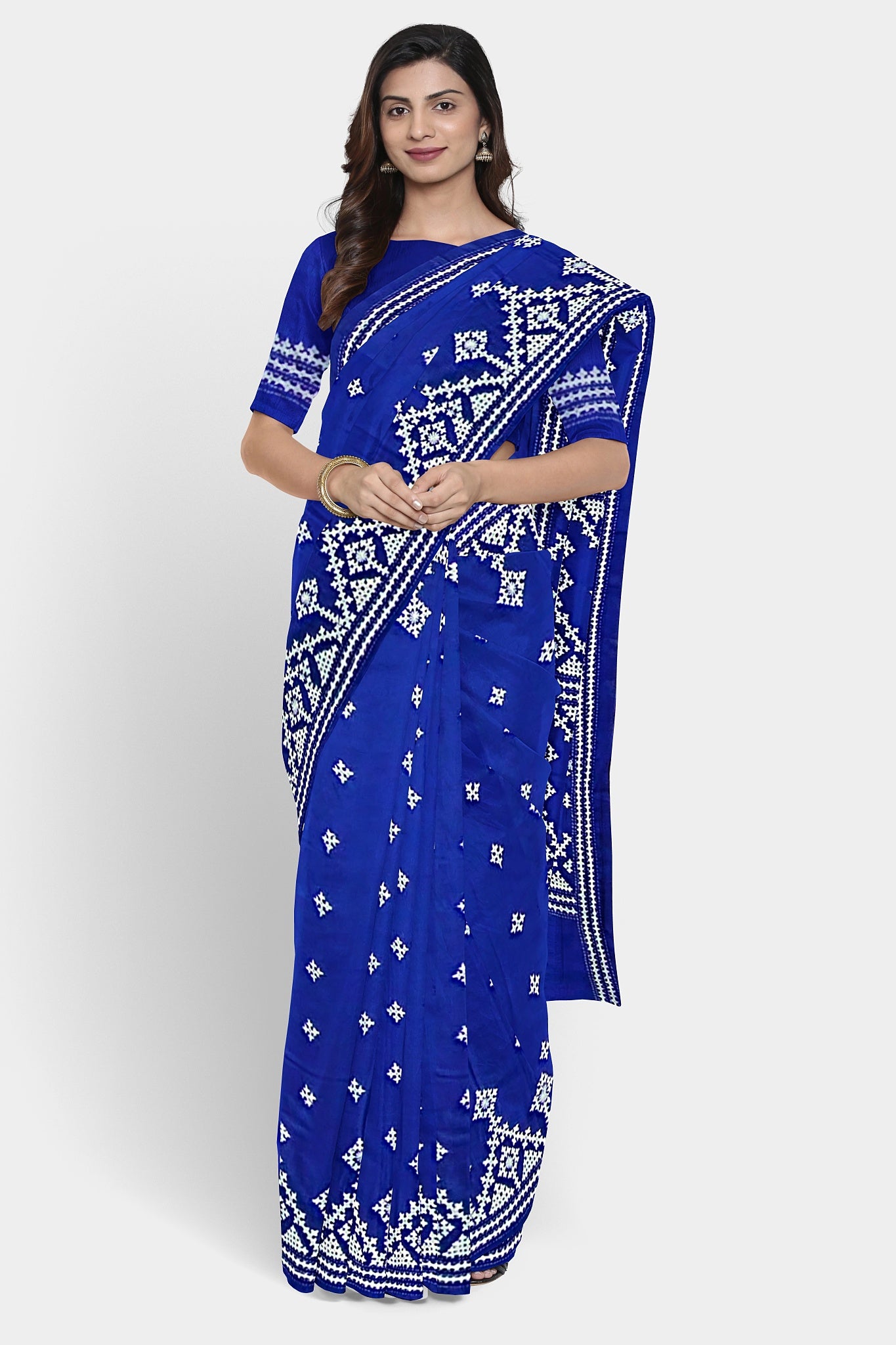 Gujrati Stitch: Stylish Blended Silk Saree showcasing Traditional Artistry in Modern Indian Fashion With BP