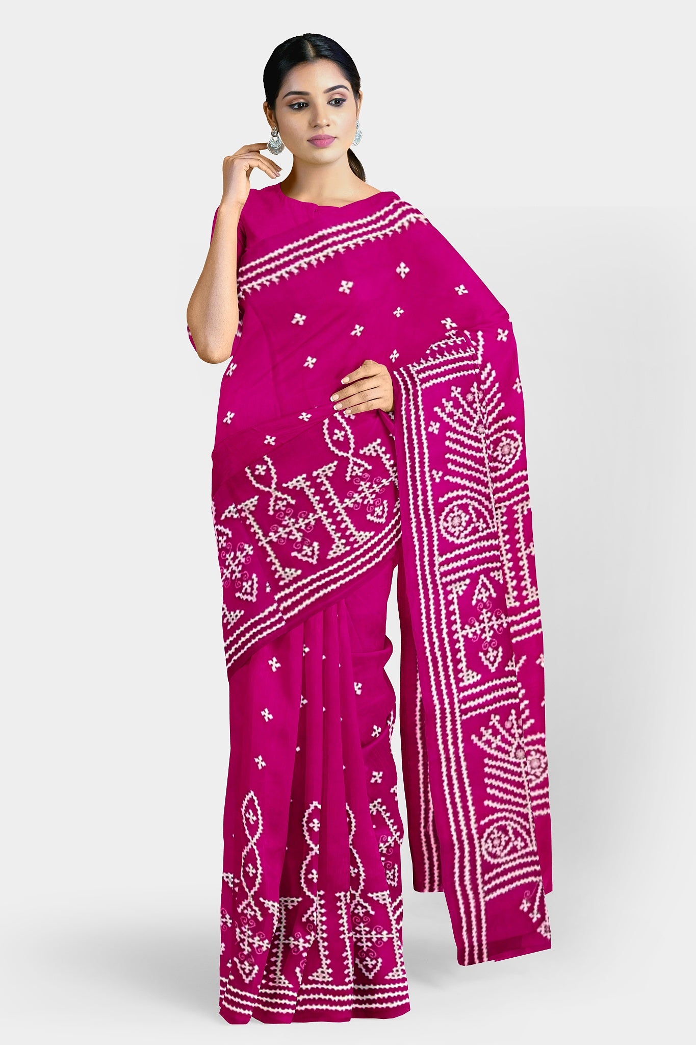 Gujrati Stitch: Stylish Blended Silk Saree showcasing Traditional Artistry in Modern Indian Fashion