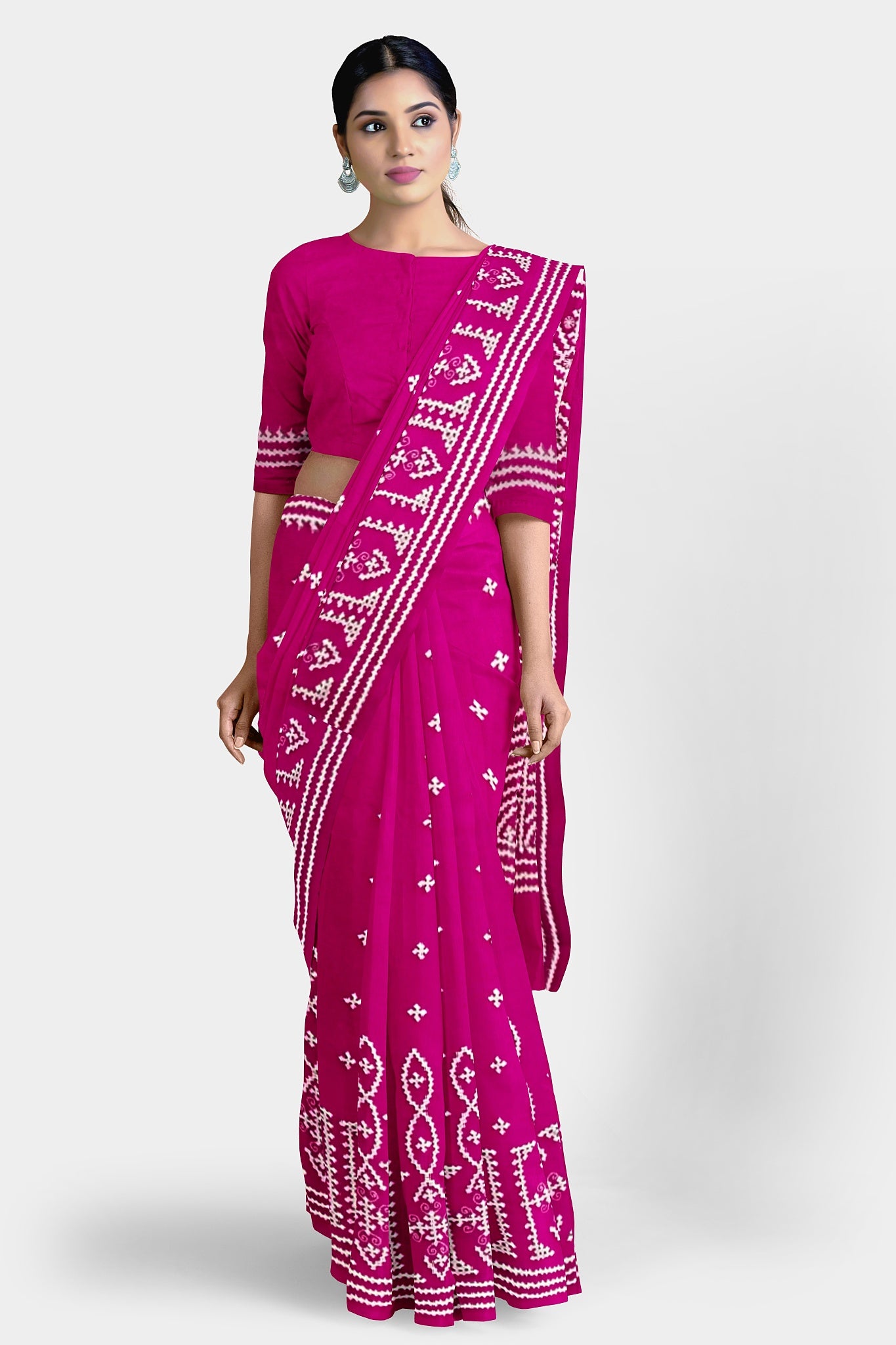 Gujrati Stitch: Stylish Blended Silk Saree showcasing Traditional Artistry in Modern Indian Fashion