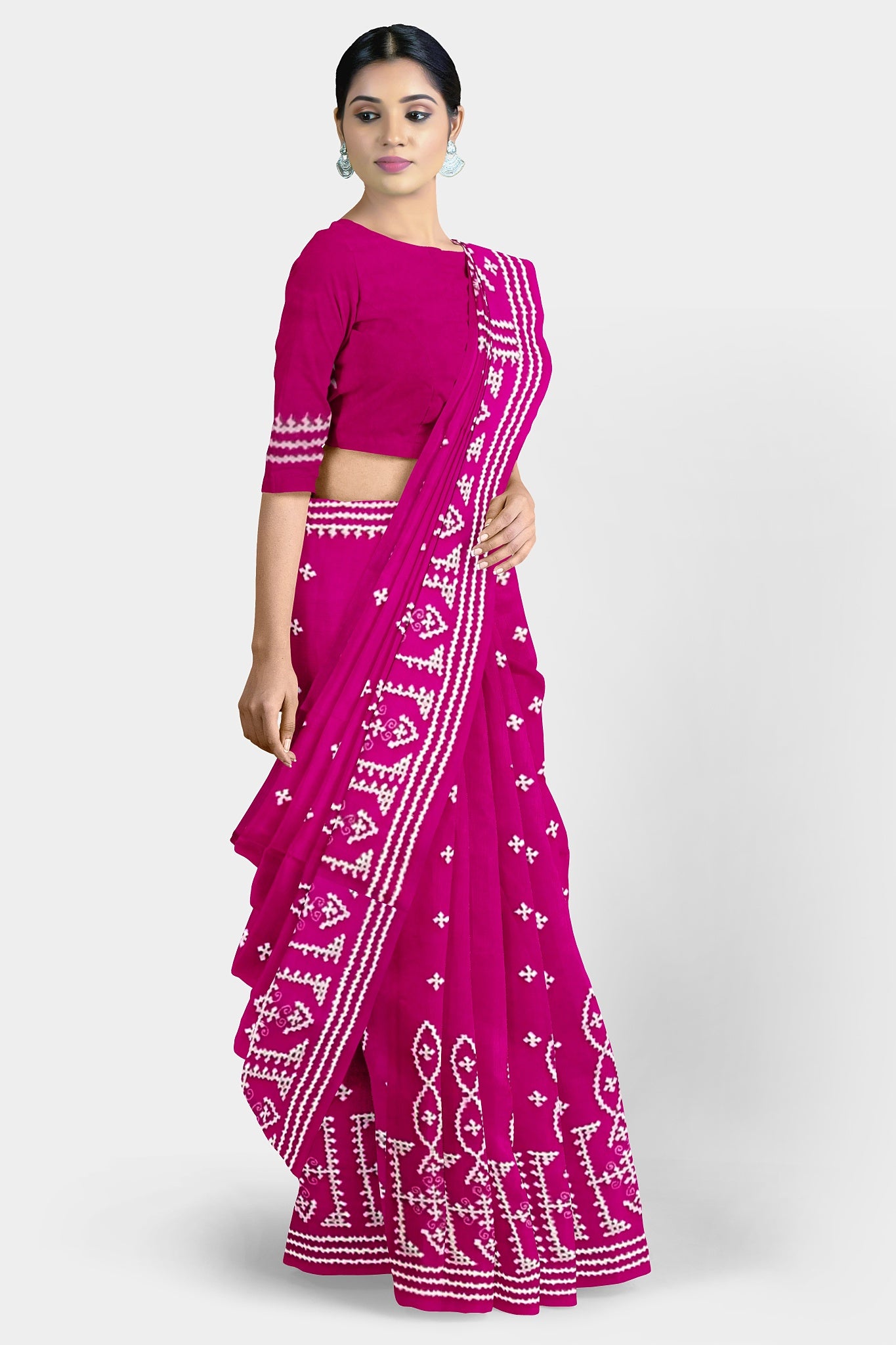 Gujrati Stitch: Stylish Blended Silk Saree showcasing Traditional Artistry in Modern Indian Fashion