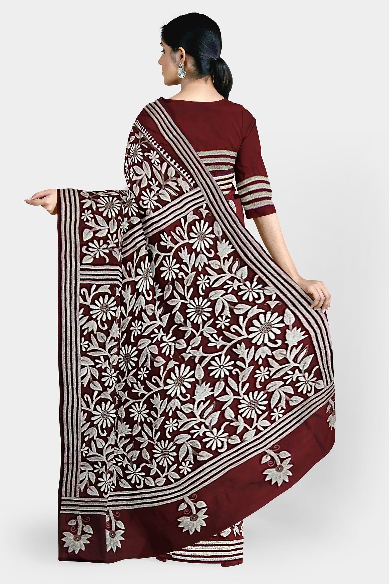 Kantha Stitch: Stylish Blended Silk Saree showcasing Traditional Artistry in Modern Indian Fashion with BP