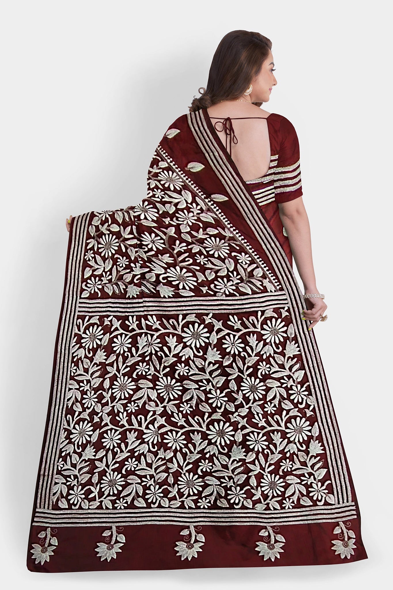 Kantha Stitch: Stylish Blended Silk Saree showcasing Traditional Artistry in Modern Indian Fashion with BP