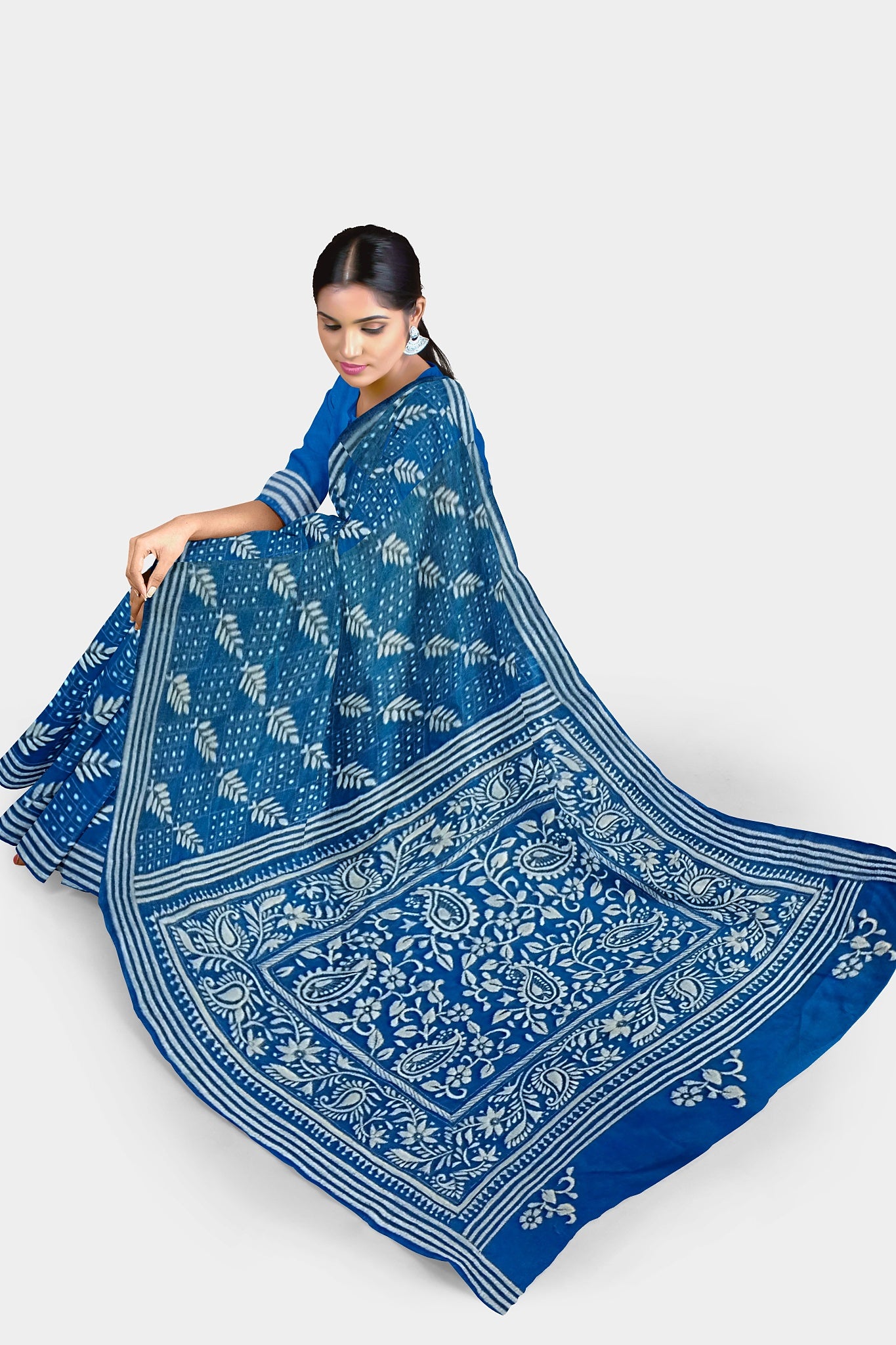 Kantha Stitch: Stylish Blended Silk Saree showcasing Traditional Artistry in Modern Indian Fashion with BP