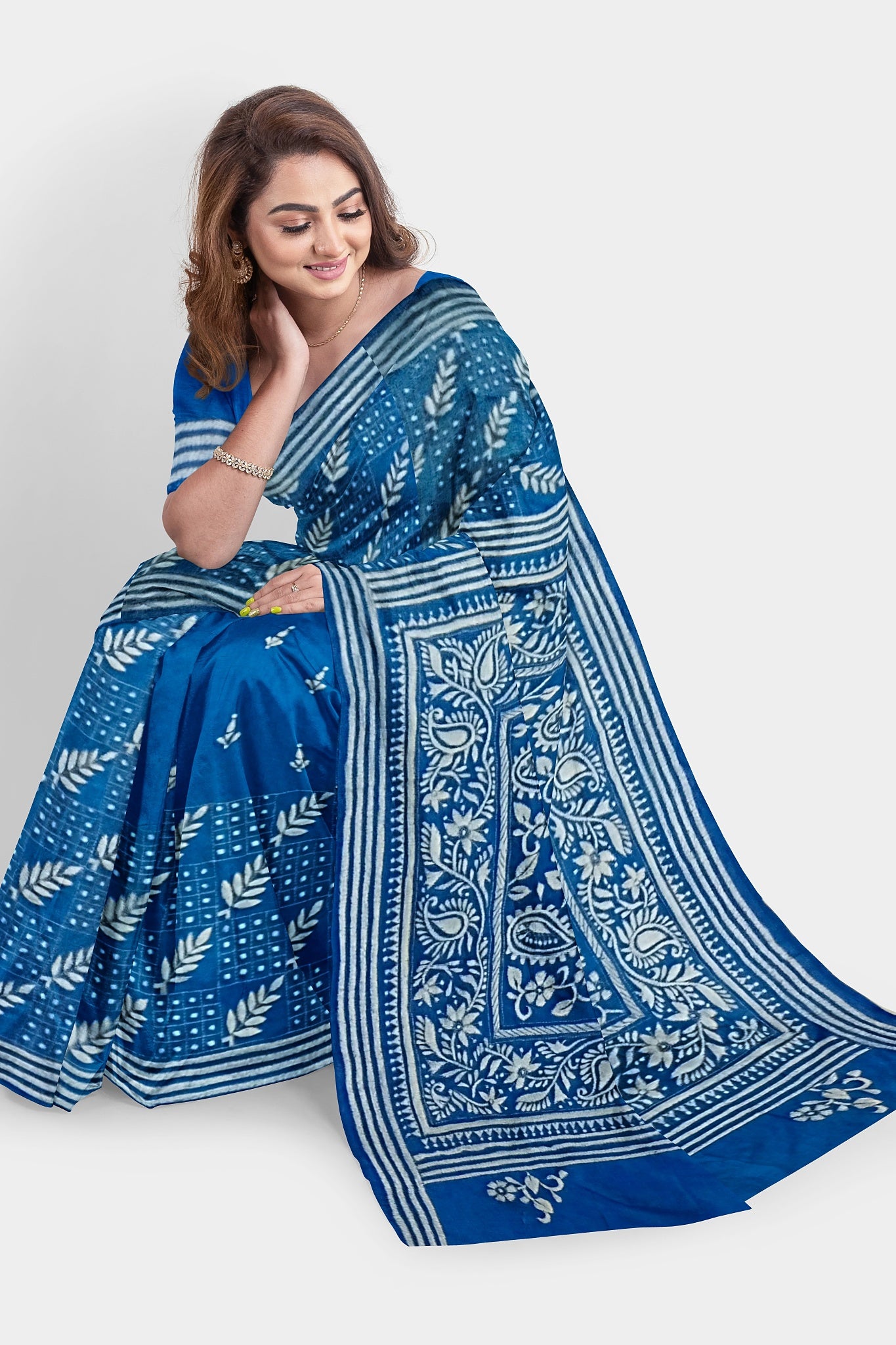 Kantha Stitch: Stylish Blended Silk Saree showcasing Traditional Artistry in Modern Indian Fashion with BP