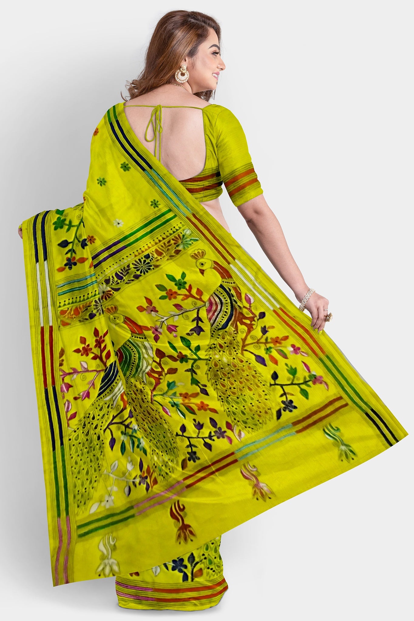 Kantha Stitch: Stylish Blended Silk Saree showcasing Traditional Artistry in Modern Indian Fashion with BP