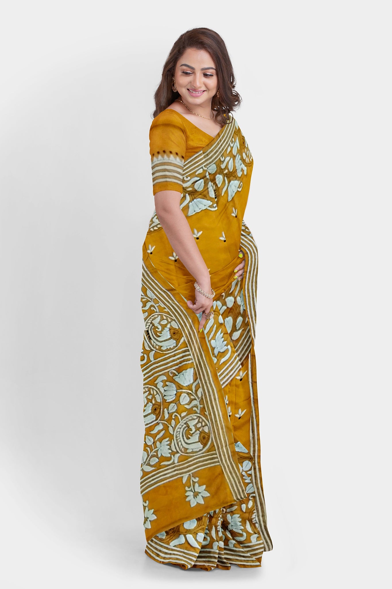 Kantha Stitch: Stylish Blended Silk Saree showcasing Traditional Artistry in Modern Indian Fashion with BP