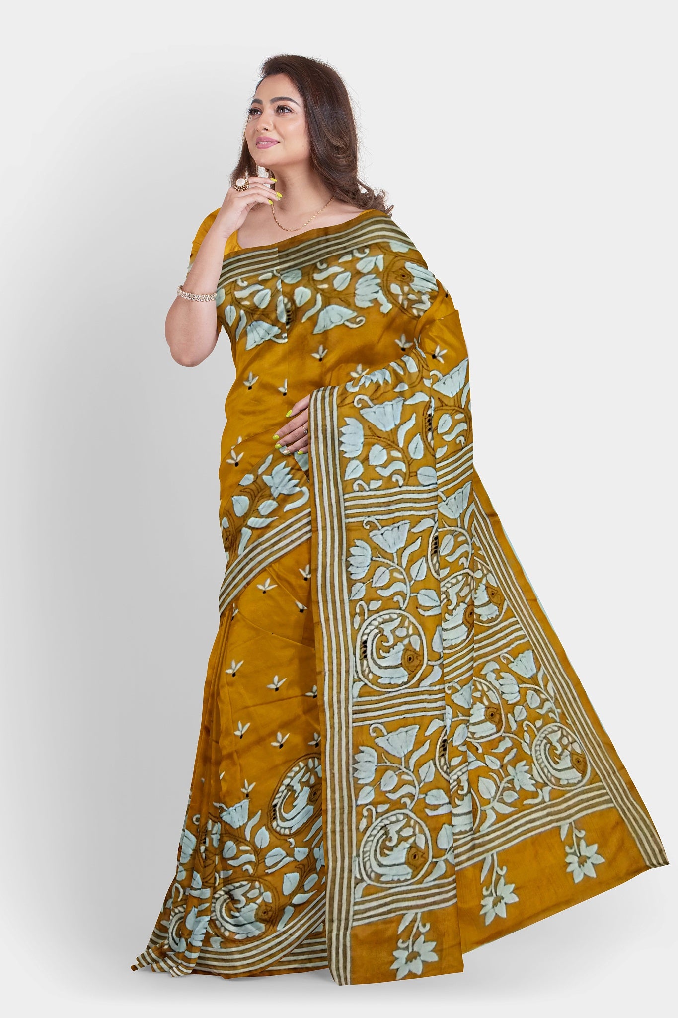 Kantha Stitch: Stylish Blended Silk Saree showcasing Traditional Artistry in Modern Indian Fashion with BP