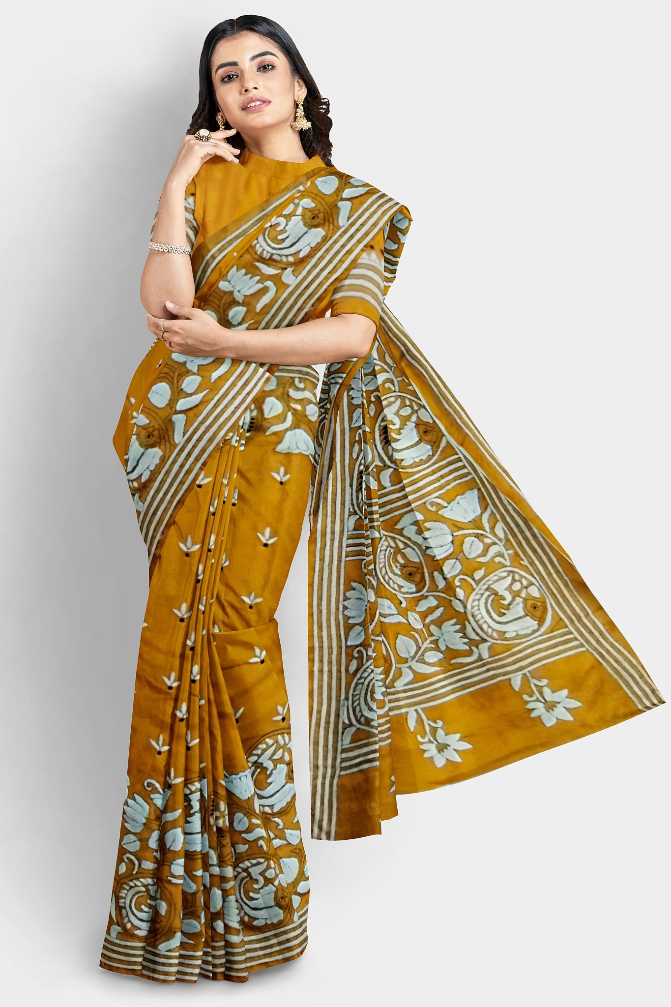 Kantha Stitch: Stylish Blended Silk Saree showcasing Traditional Artistry in Modern Indian Fashion with BP