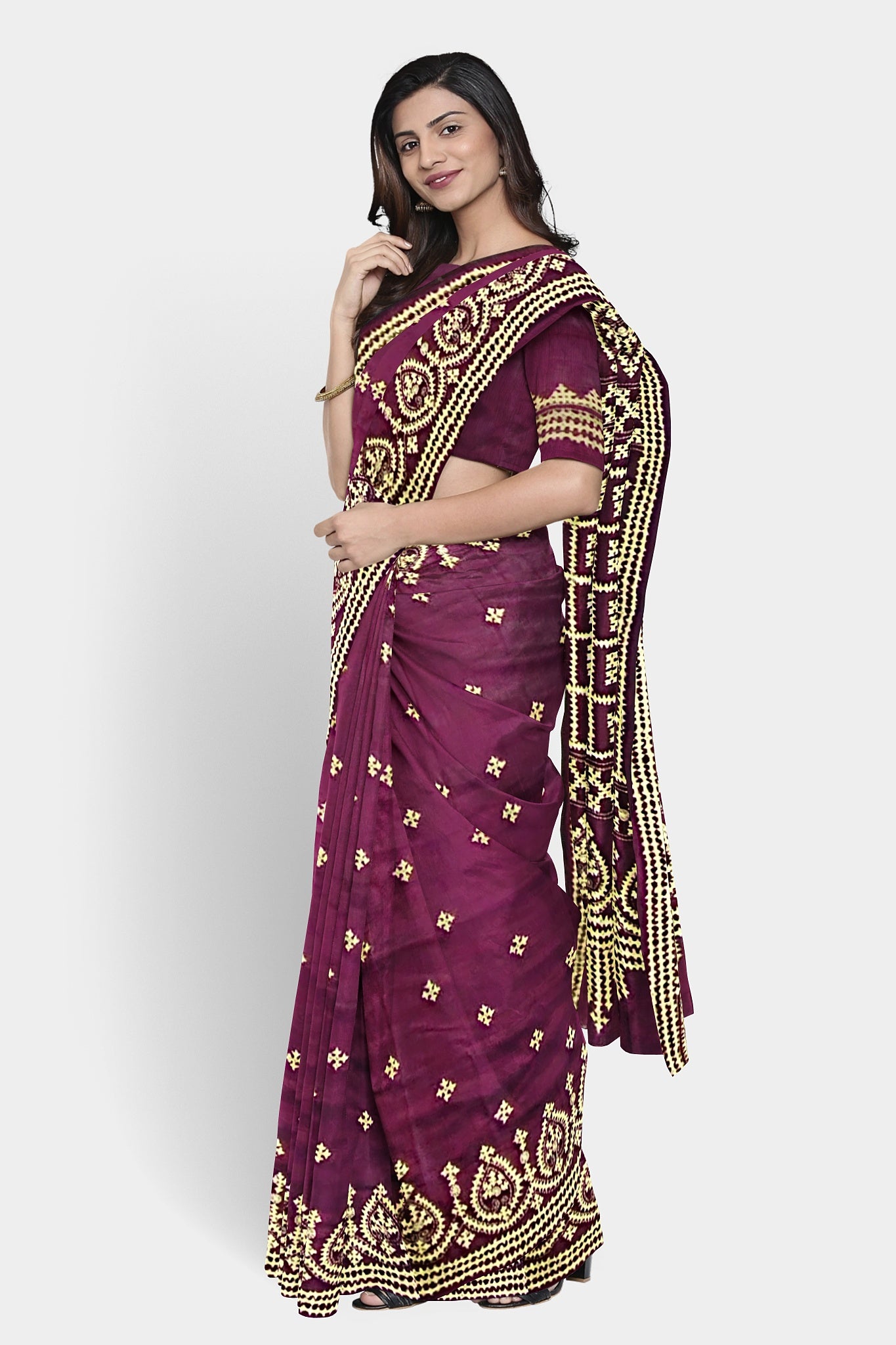 Gujrati Stitch: Stylish Blended Silk Saree showcasing Traditional Artistry in Modern Indian Fashion with BP
