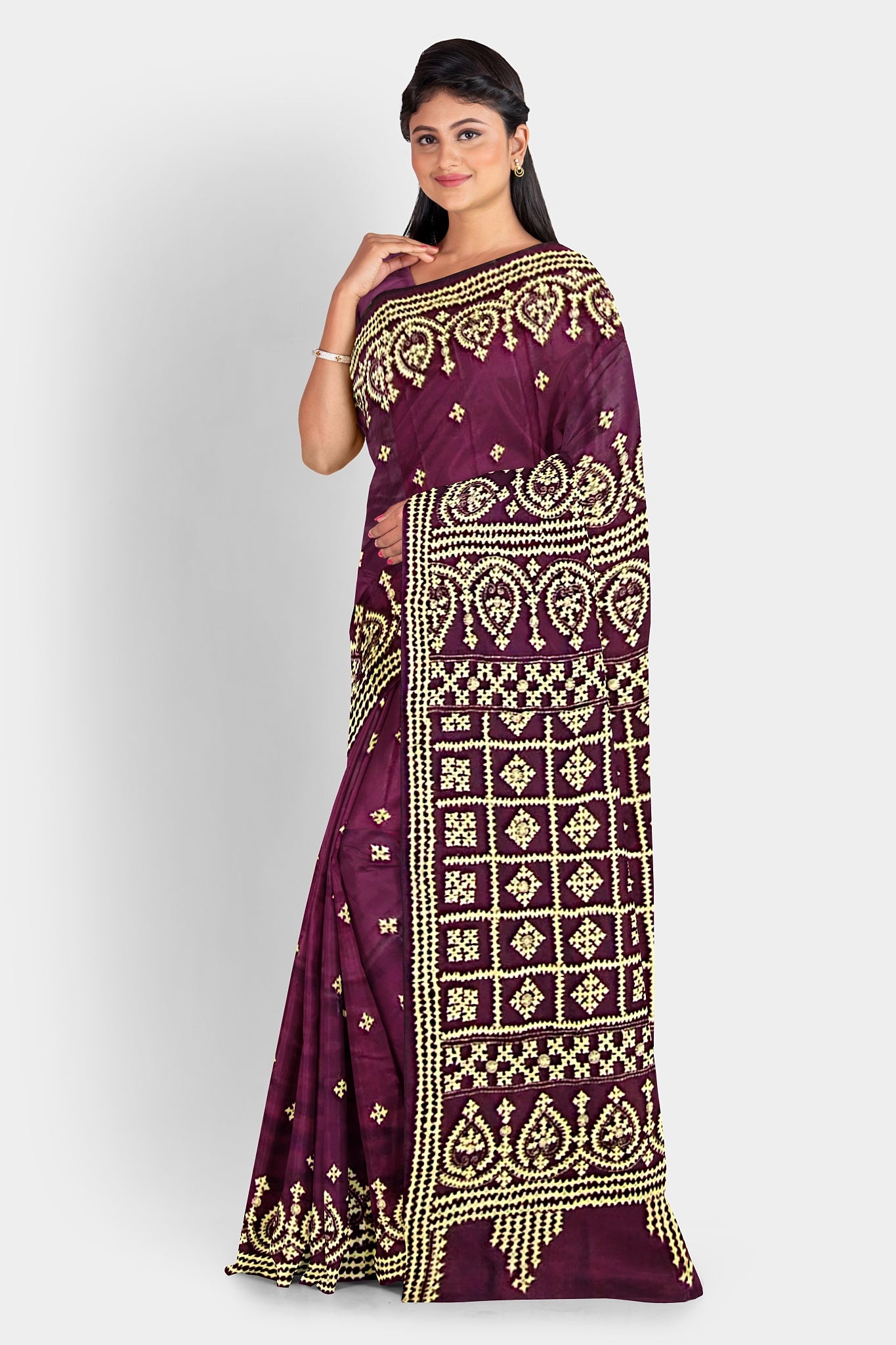 Gujrati Stitch: Stylish Blended Silk Saree showcasing Traditional Artistry in Modern Indian Fashion with BP