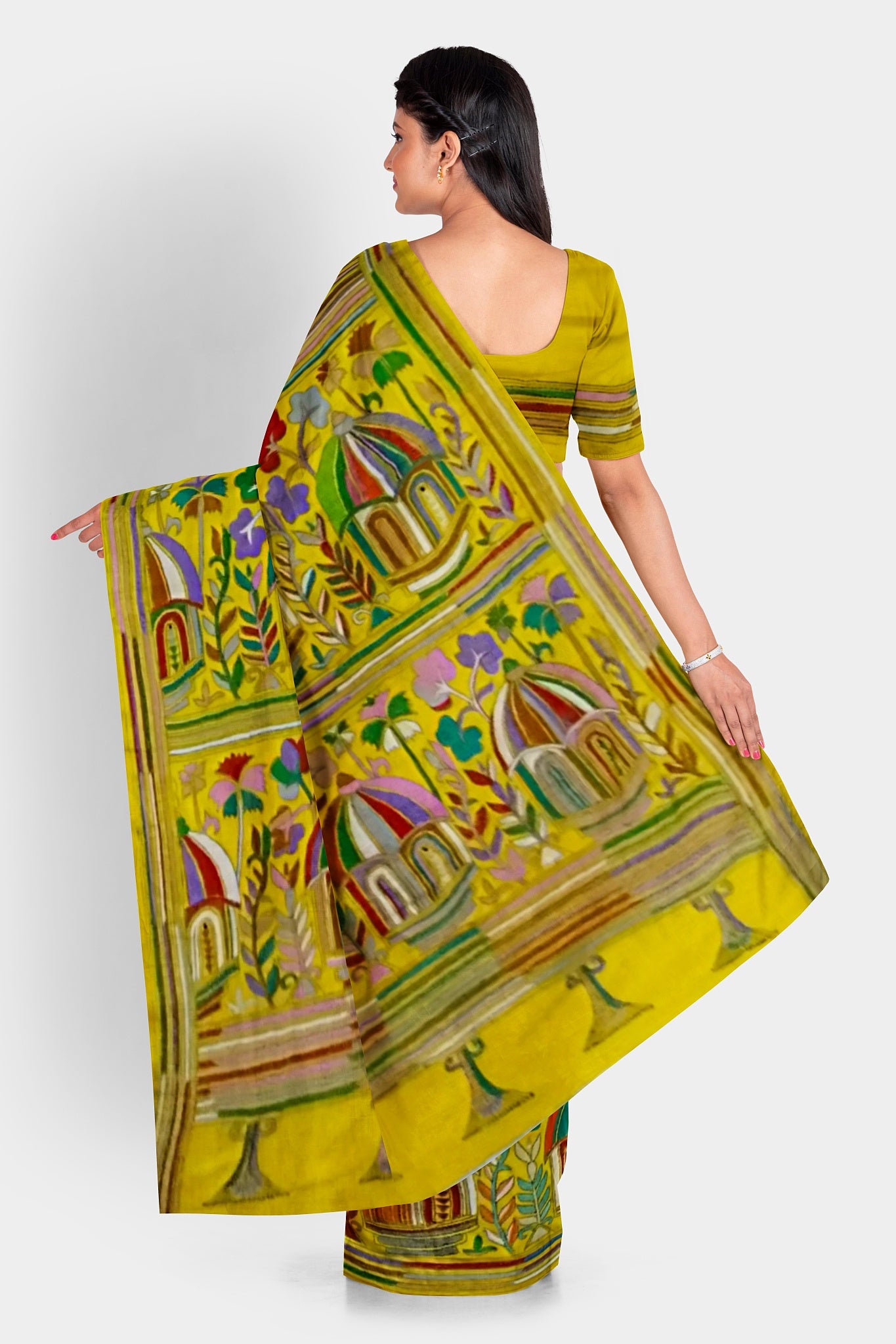 Kantha Stitch: Stylish Blended Silk Saree showcasing Traditional Artistry in Modern Indian Fashion with BP