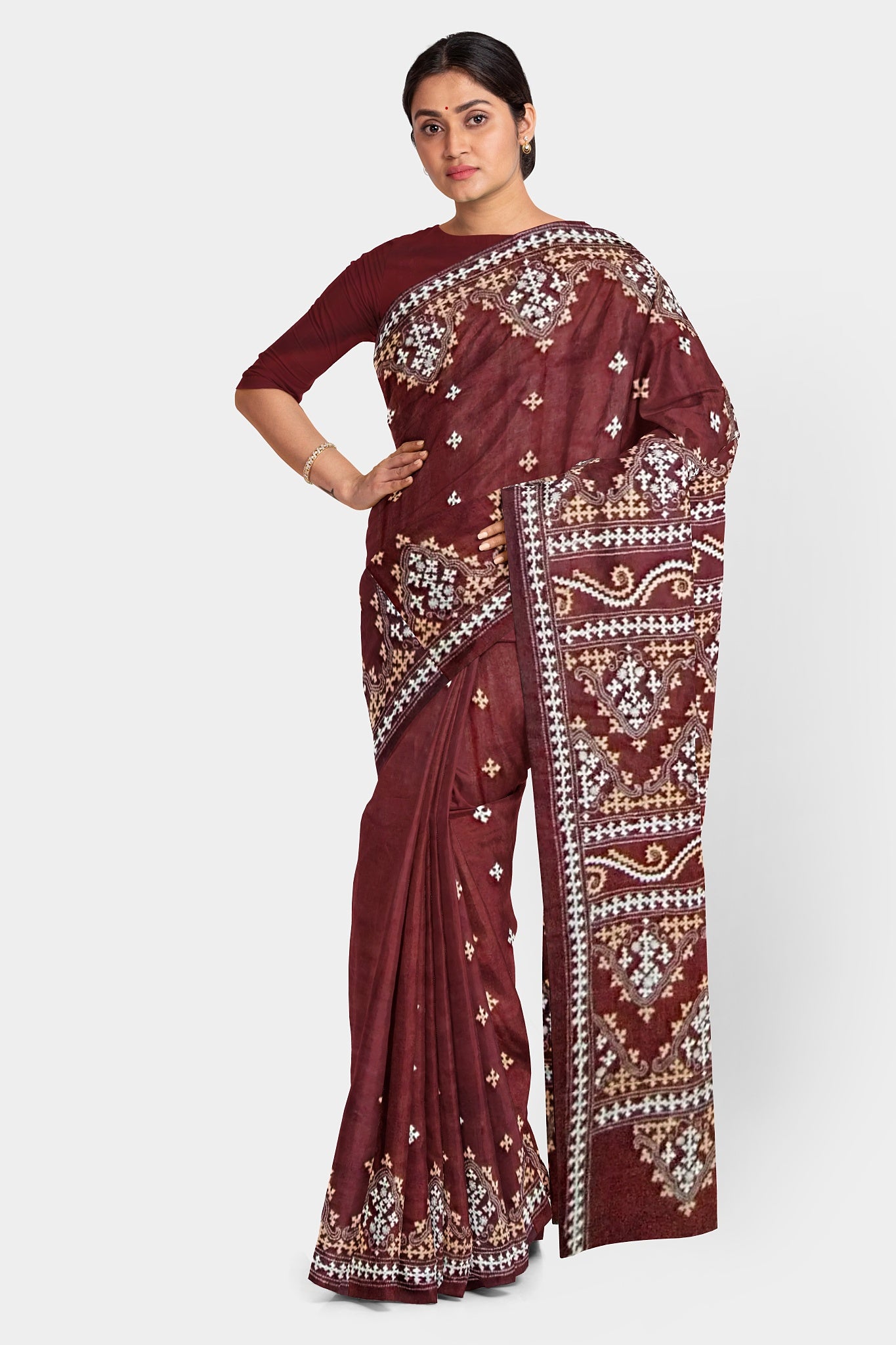 Gujrati Stitch: Stylish Blended Silk Saree showcasing Traditional Artistry in Modern Indian Fashion with BP