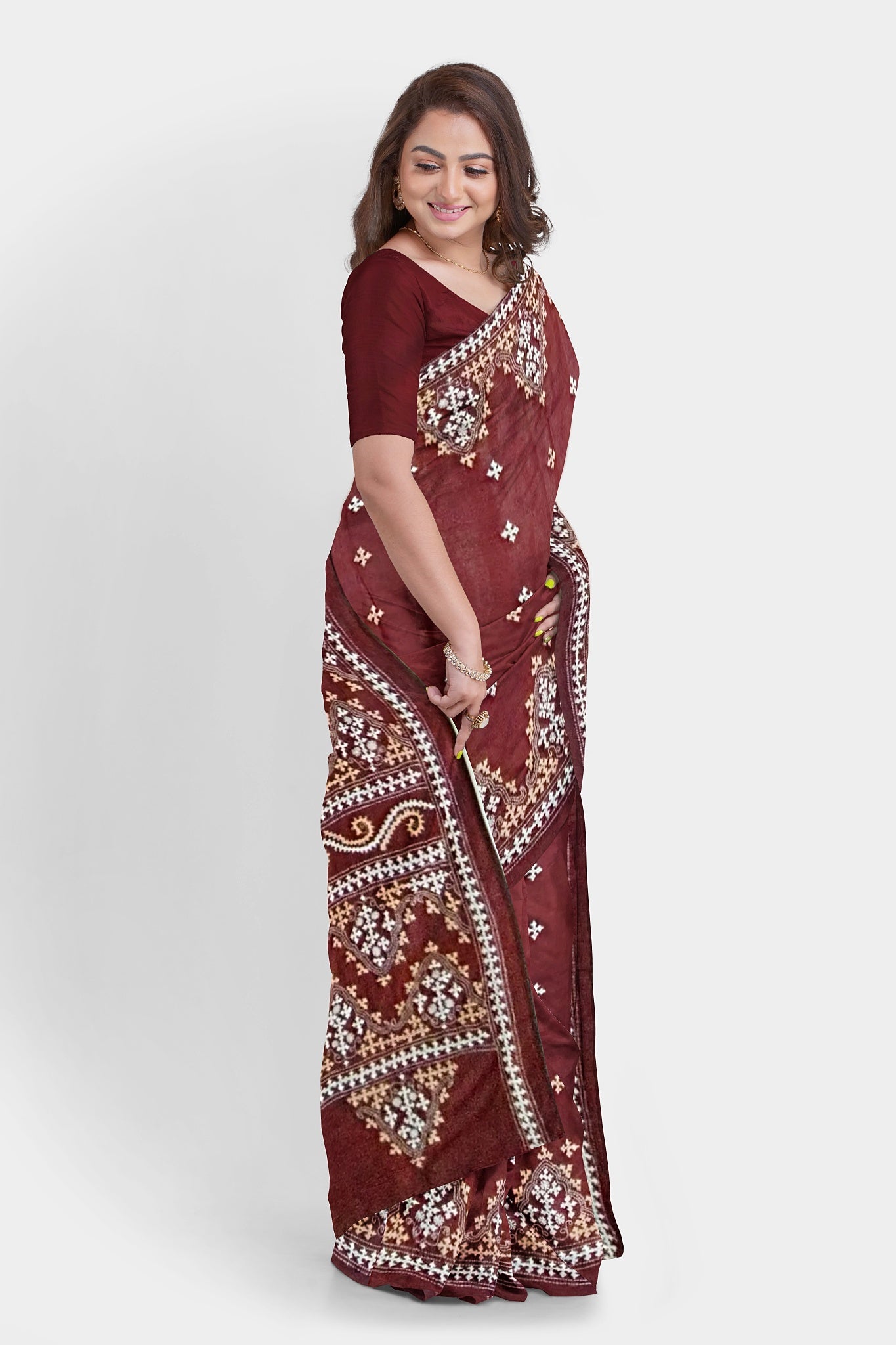 Gujrati Stitch: Stylish Blended Silk Saree showcasing Traditional Artistry in Modern Indian Fashion with BP