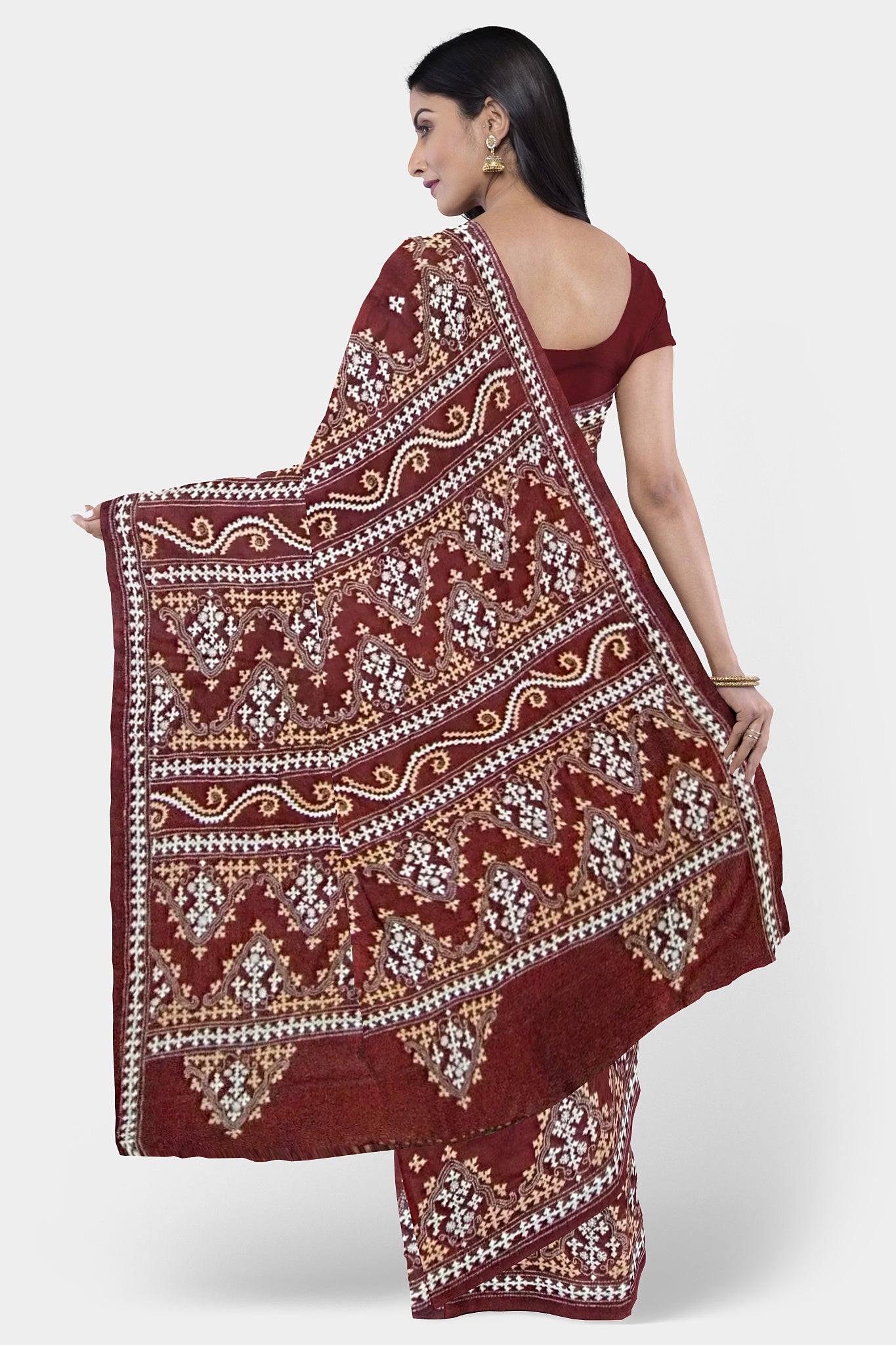 Gujrati Stitch: Stylish Blended Silk Saree showcasing Traditional Artistry in Modern Indian Fashion with BP